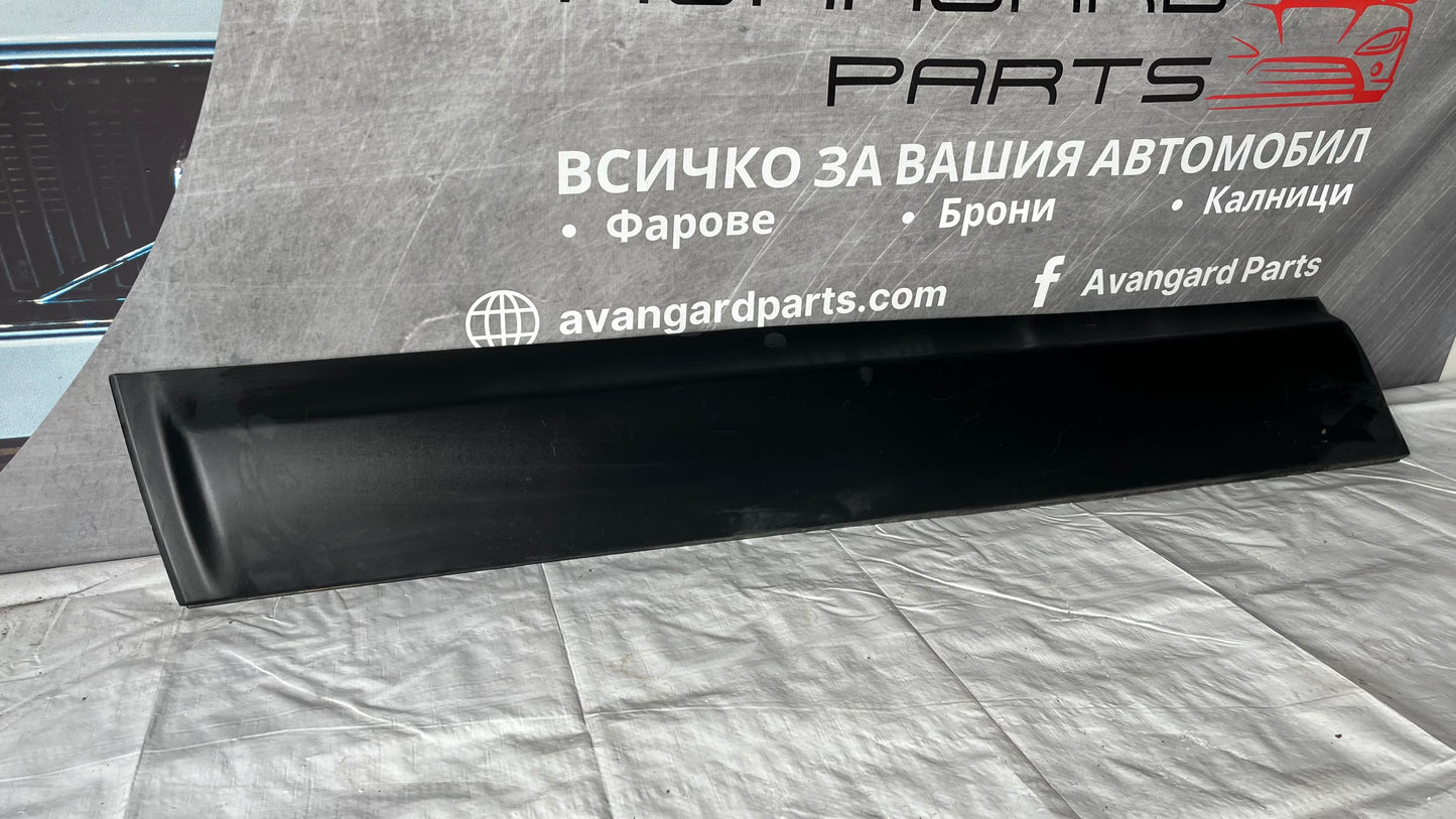 Декоративна лайстна на предна лява врата Nissan Qashqai 2008-