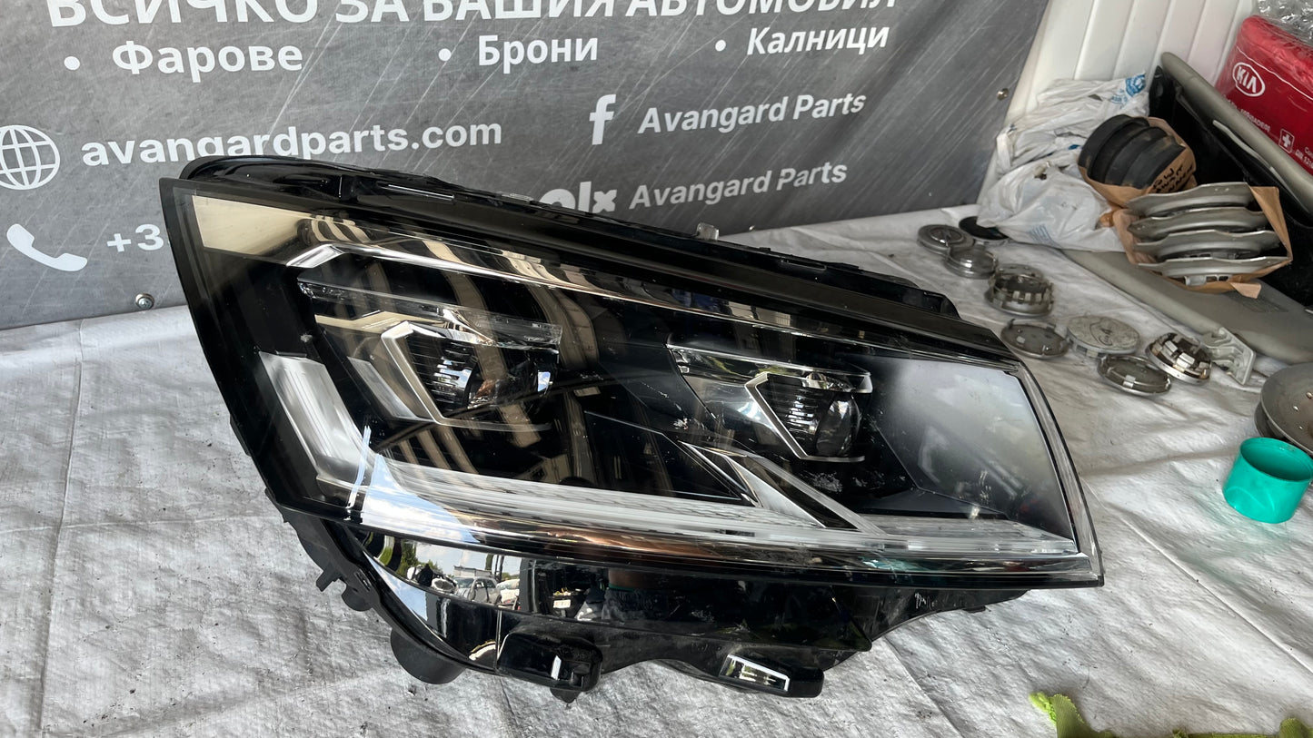 Десен фар за Volkswagen Multivan T6 2019-2023