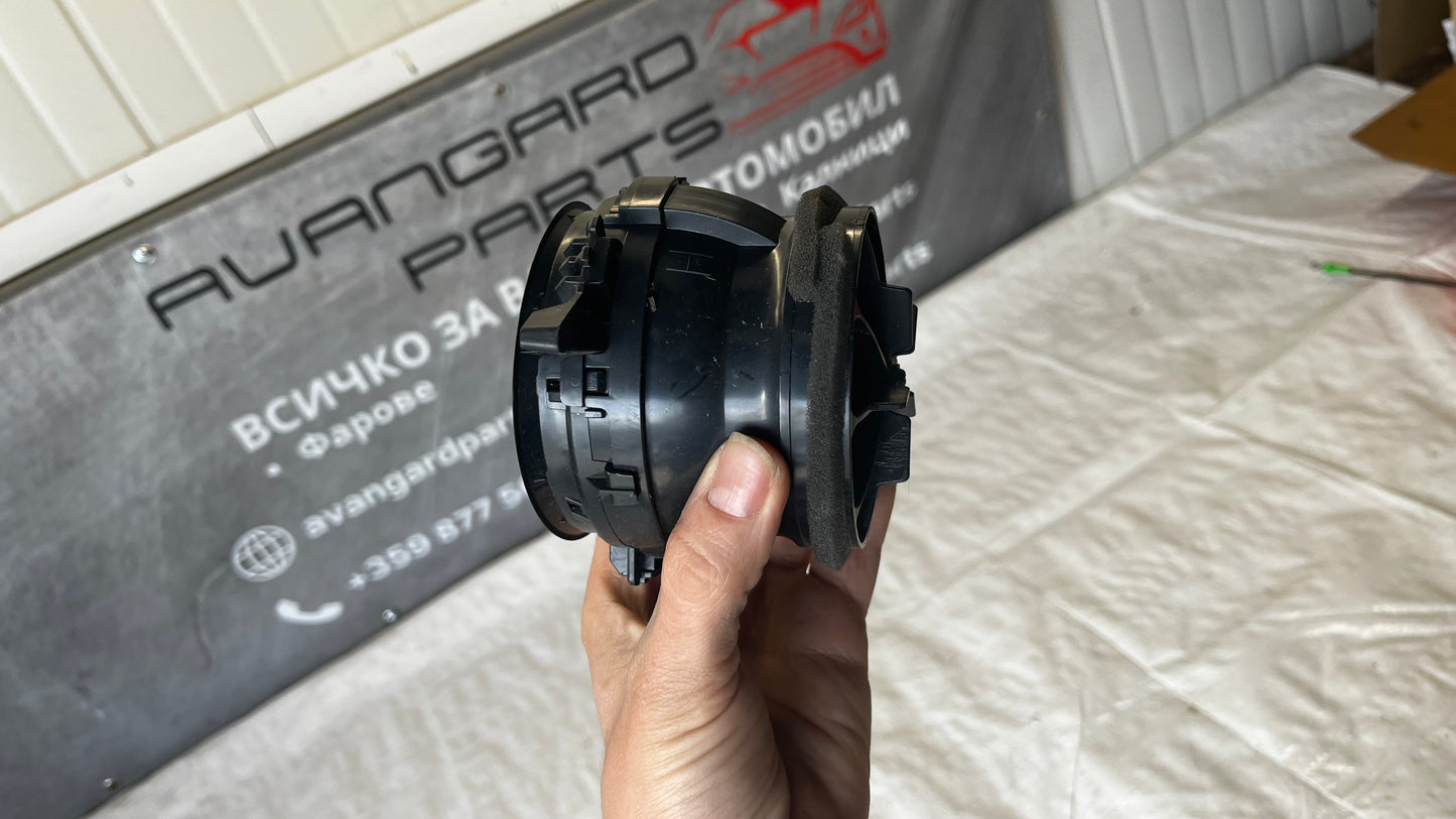 Toyota Yaris 3 духалка