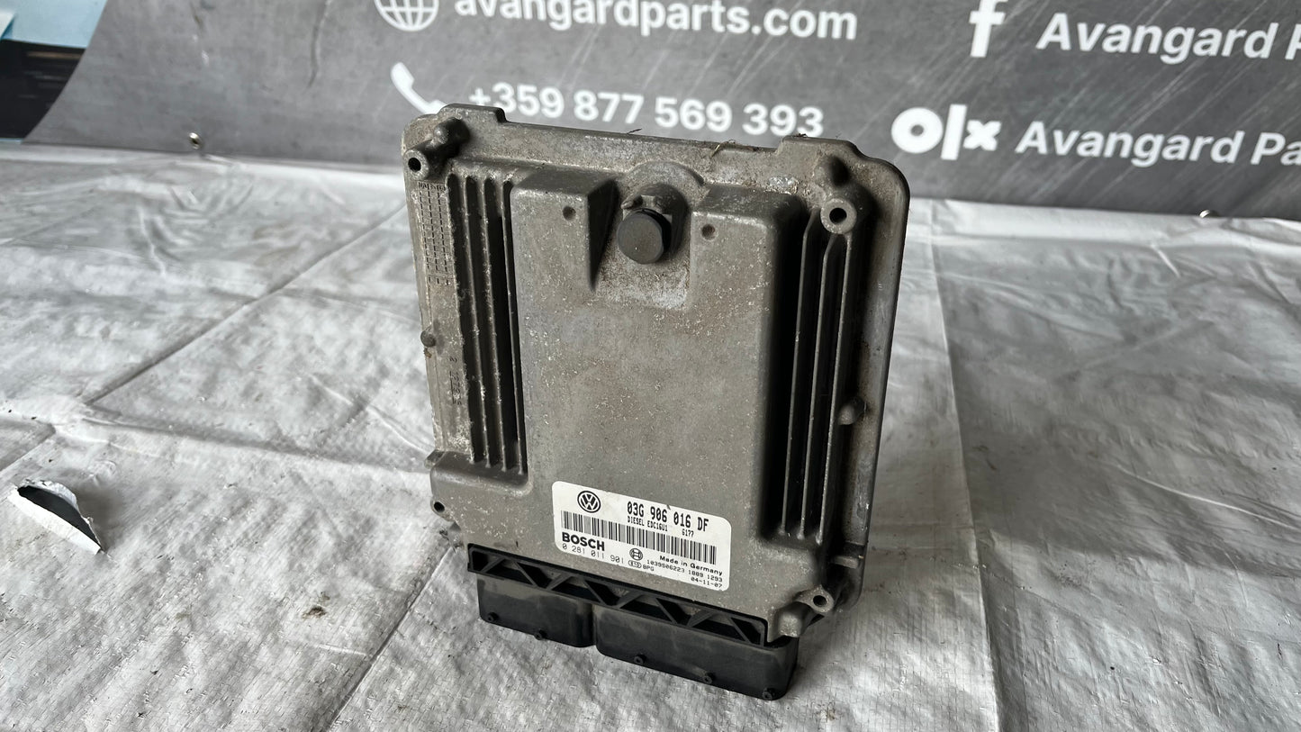 ECU/ЕКУ контролер VW Golf 5