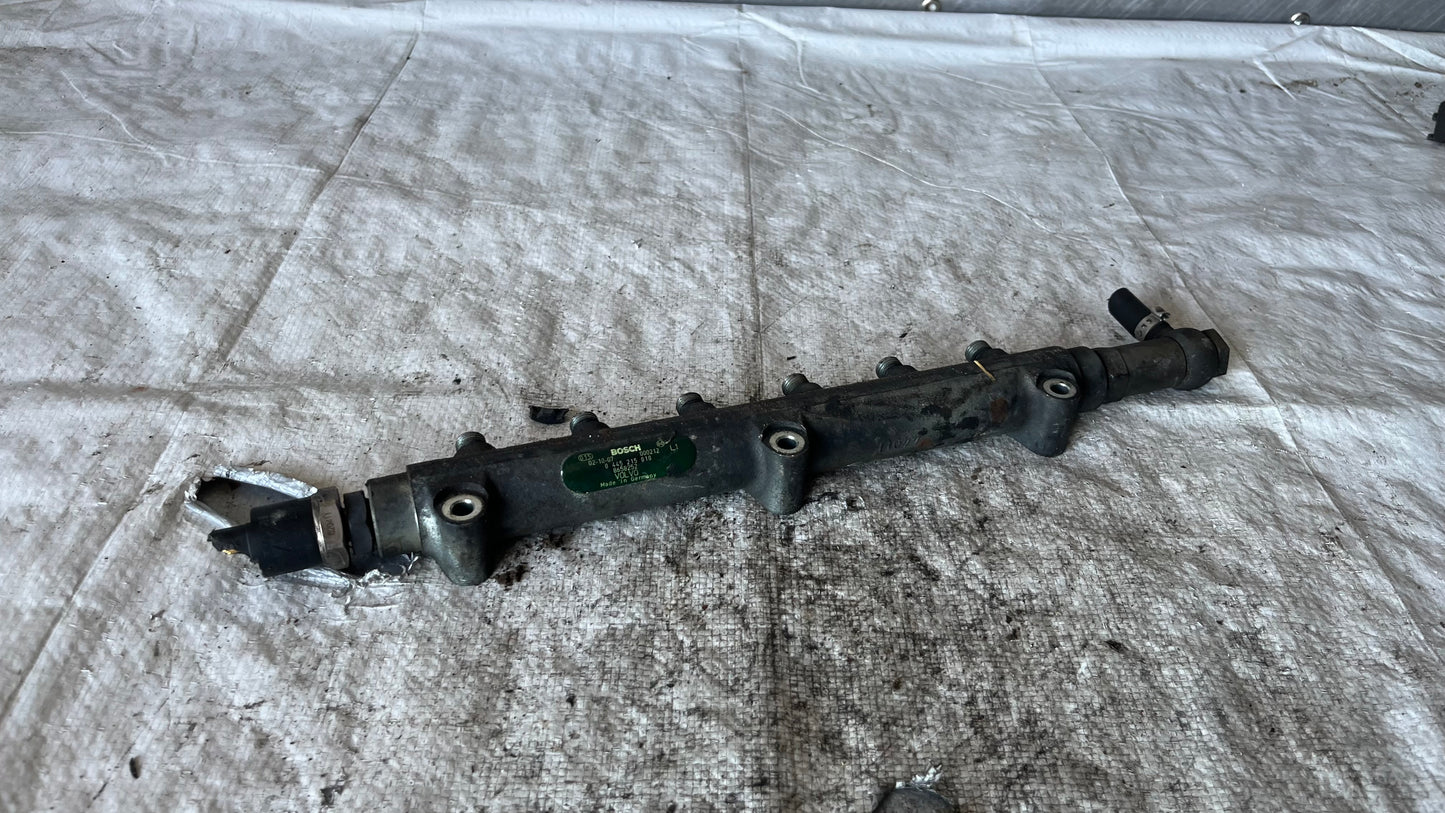 Volvo XC70 2.4 D5 горивна рейка