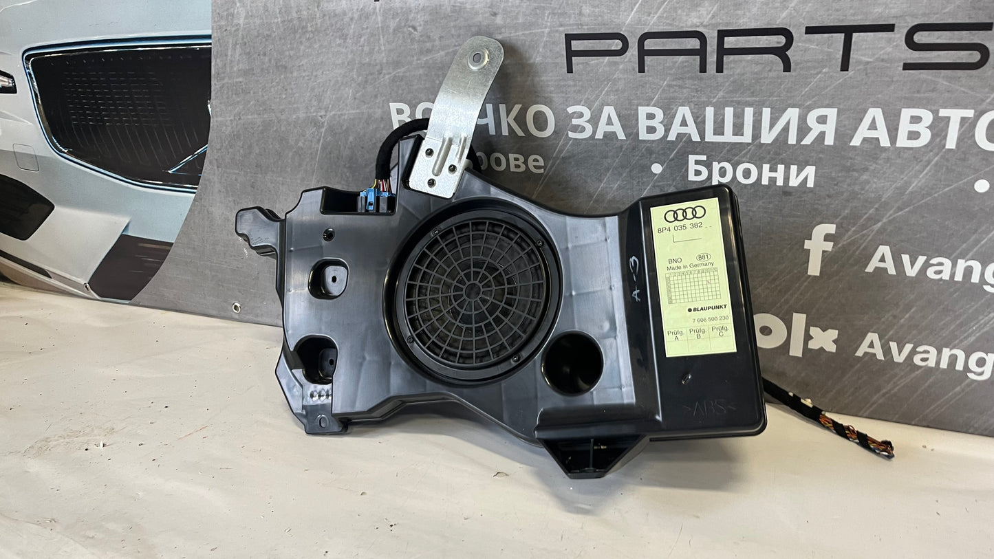 Субуфер Audi A3 8P 2003-2013
