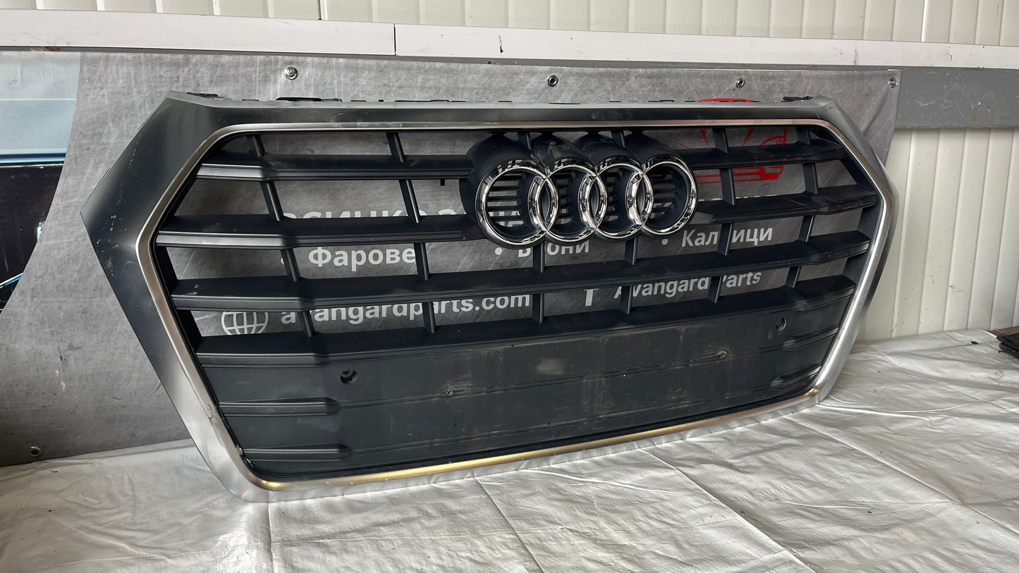 Предна решетка Audi Q5 S-Line 2018-2020