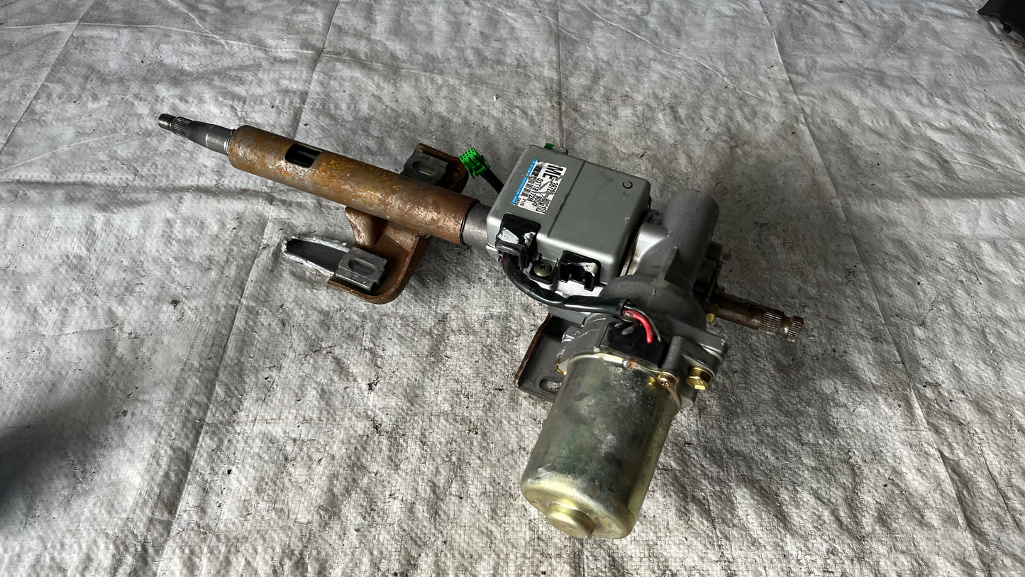 Suzuki Ignis кормилен прът