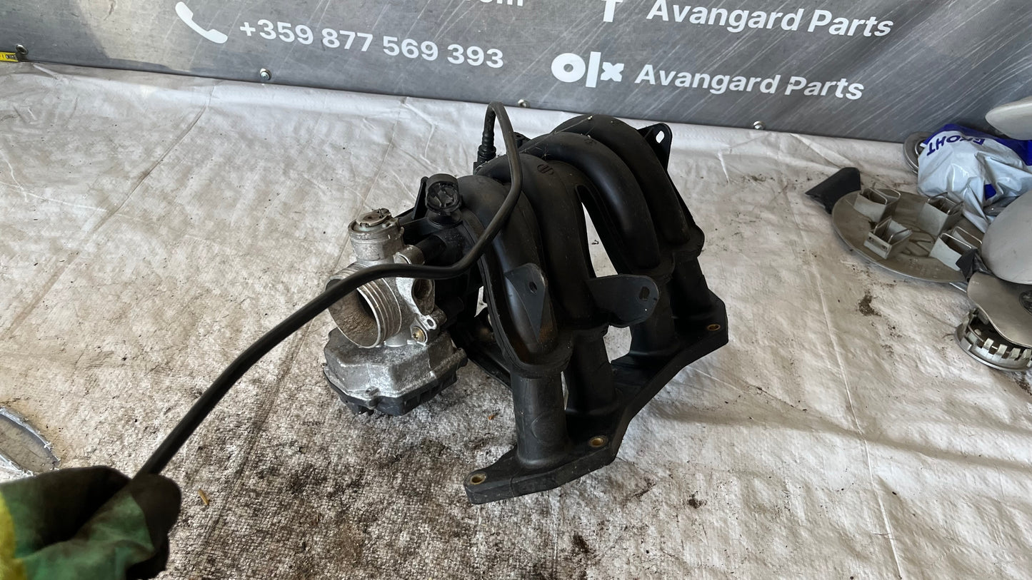 Peugeot 207 1.4 колектор