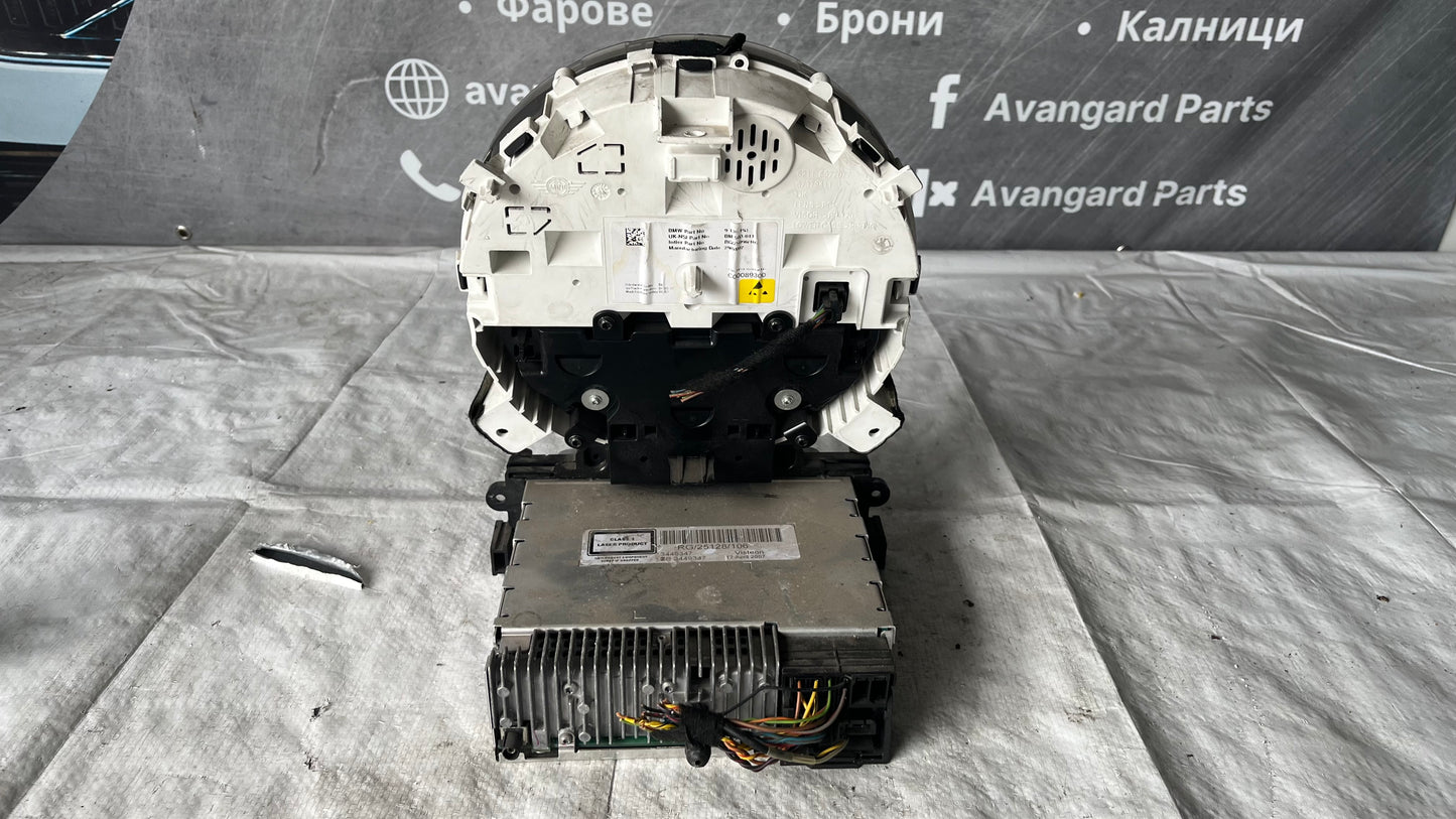 Километраж с радио и CD плеър Mini Cooper R56 (2006-2013)
