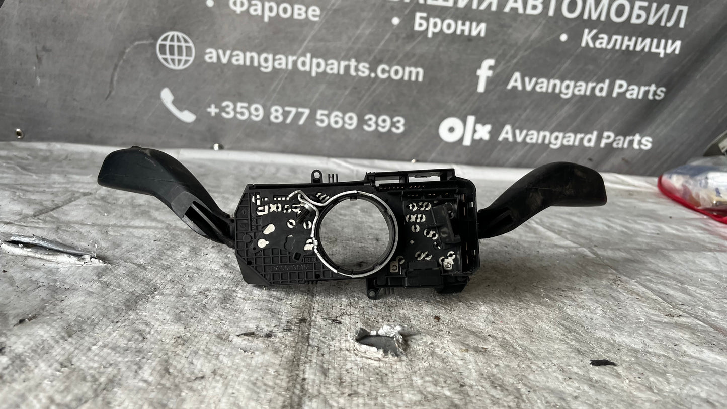 Лостче чистачки и светлини Volkswagen Polo/T5 2003-