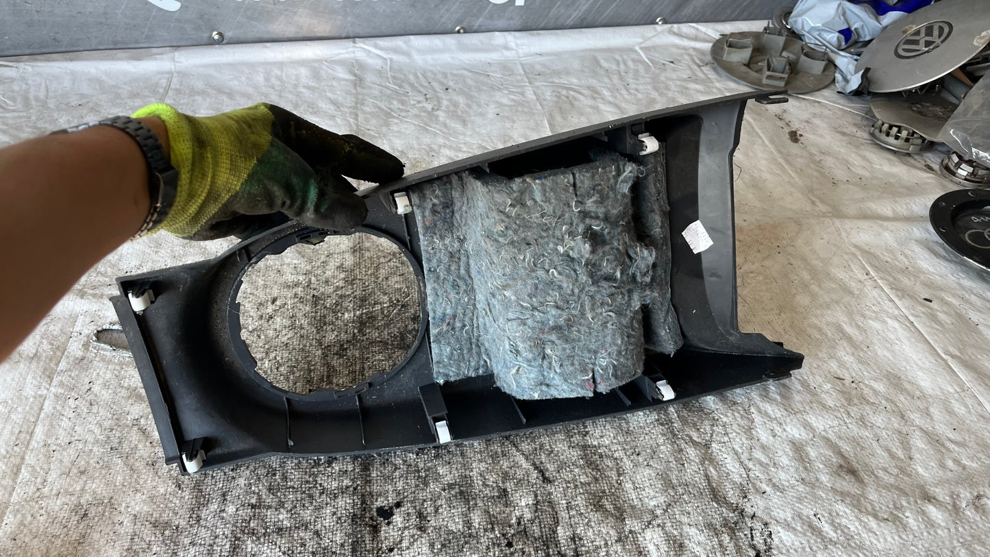 Suzuki SX4 средна конзола