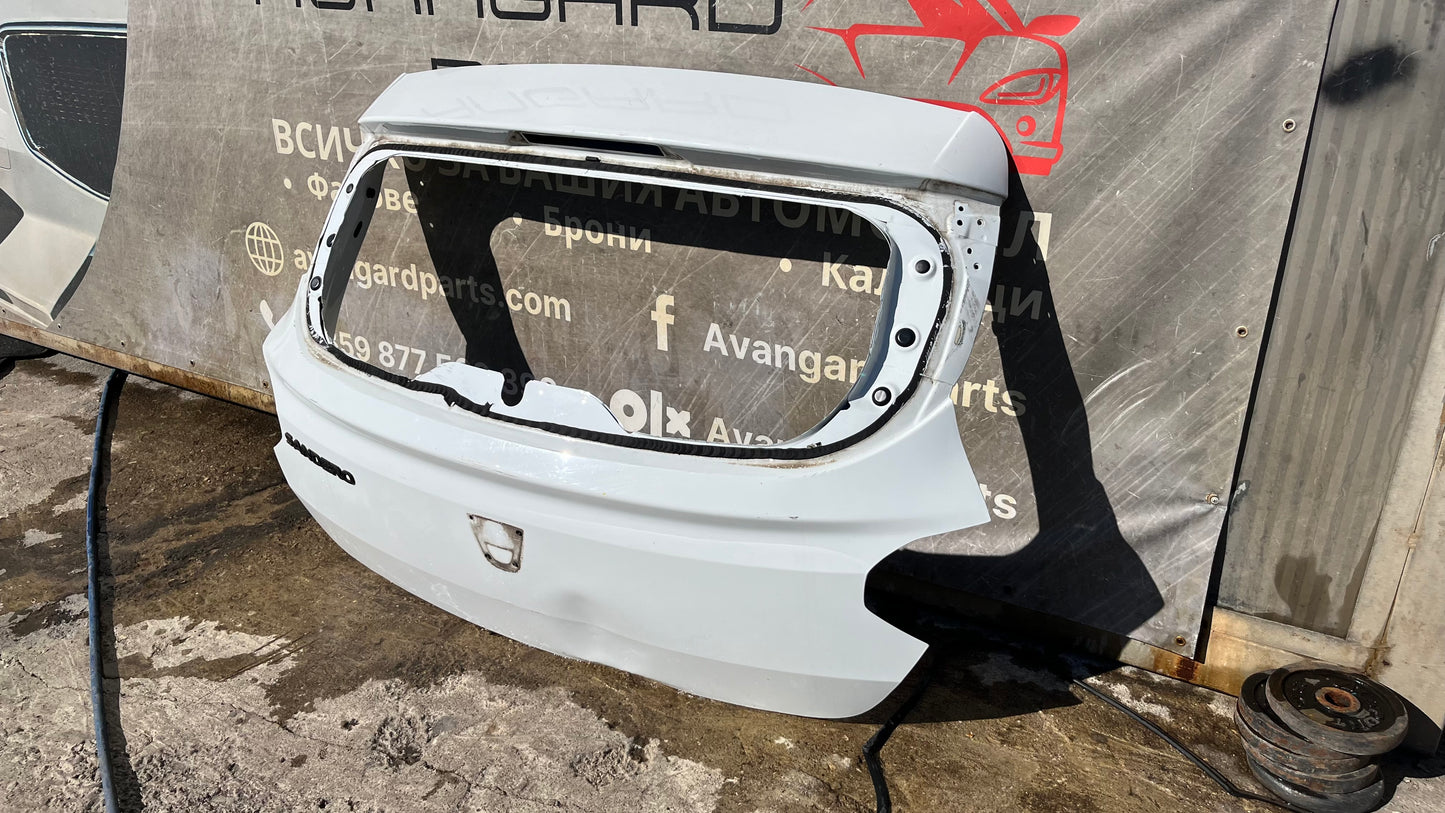 Багажна врата Dacia Sandero 3 2020-