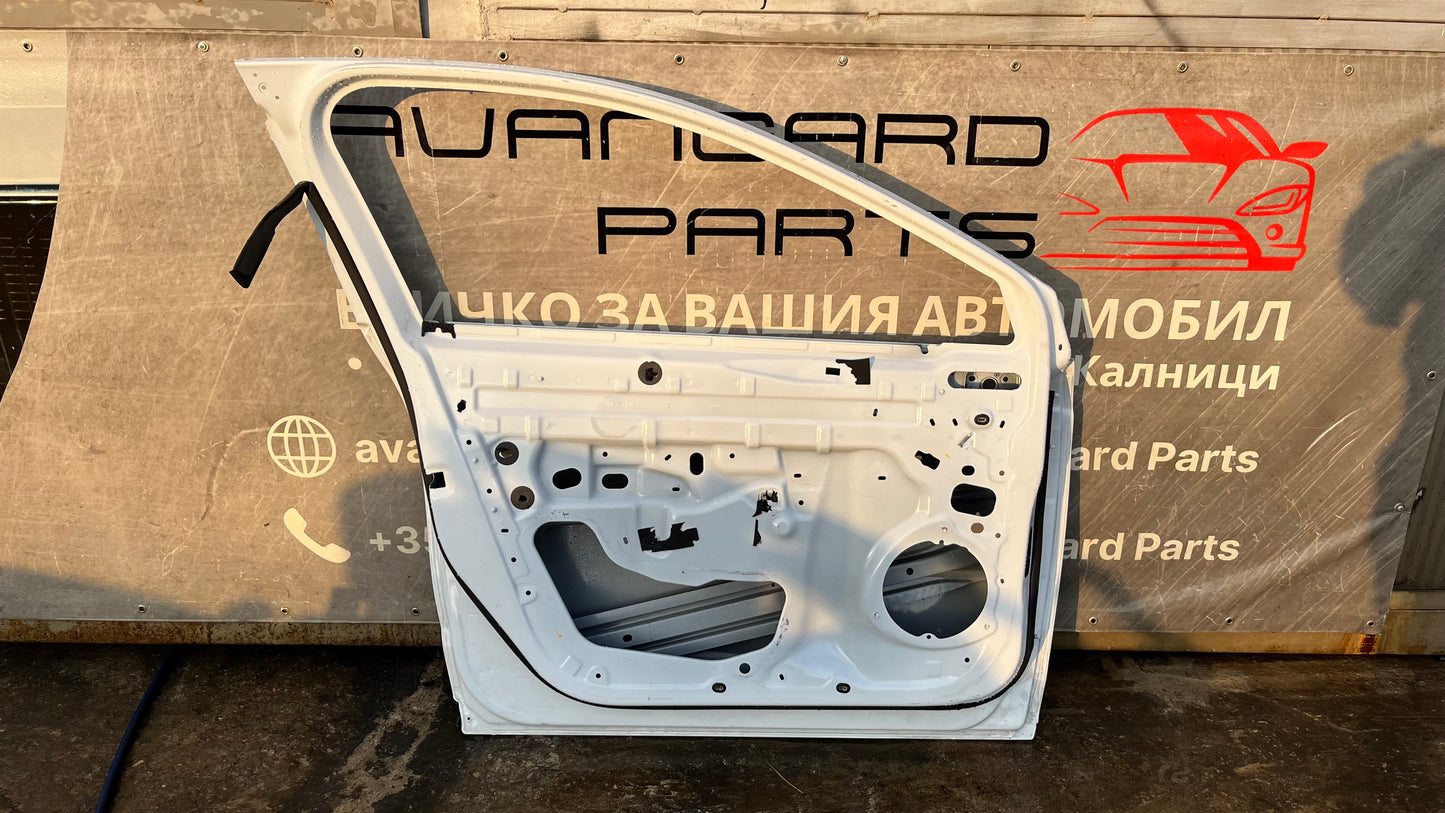 Предна лява врата Renault Clio 5 2019-