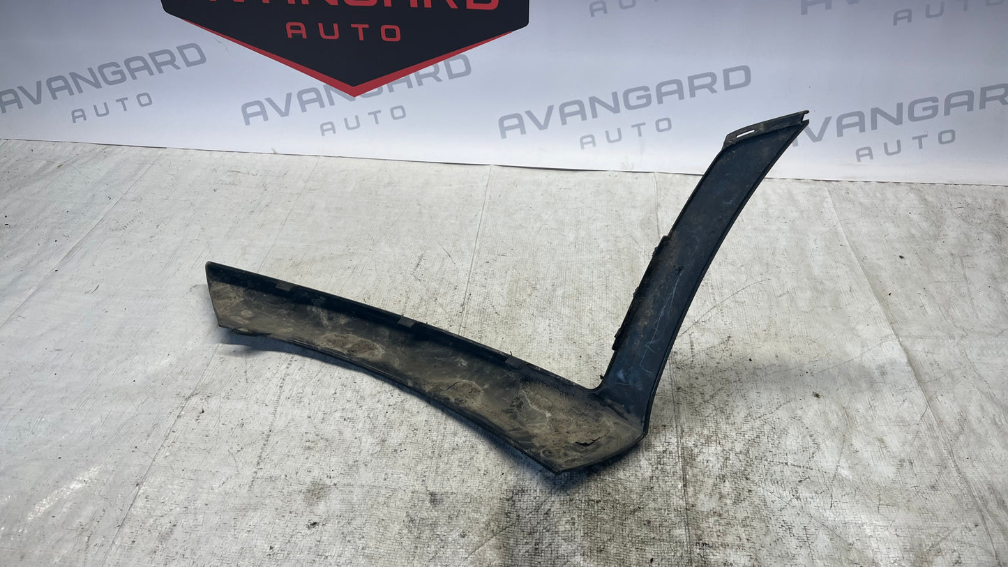 Mercedes CLA C118 дясна лайстна на предна броня