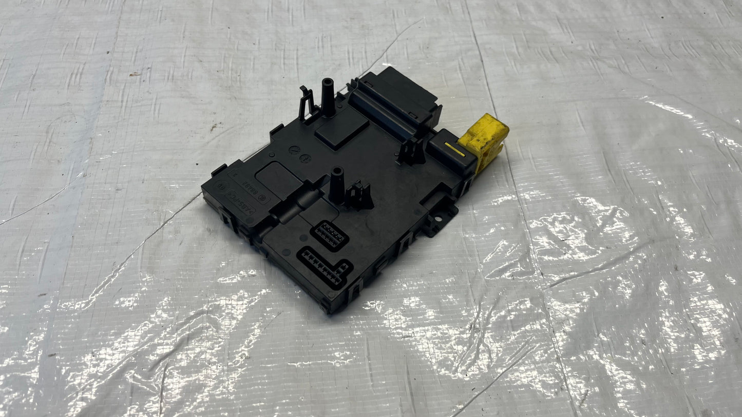 Volkswagen Passat B6 модул волан