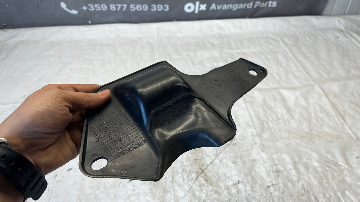 Volkswagen Passat S пластмаса под волан