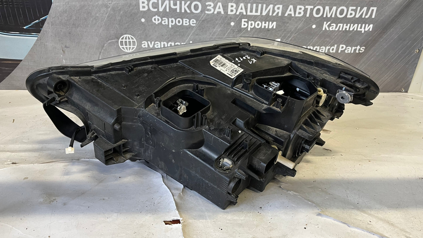 Десен фар BMW X1 F48/F49 2015-2021