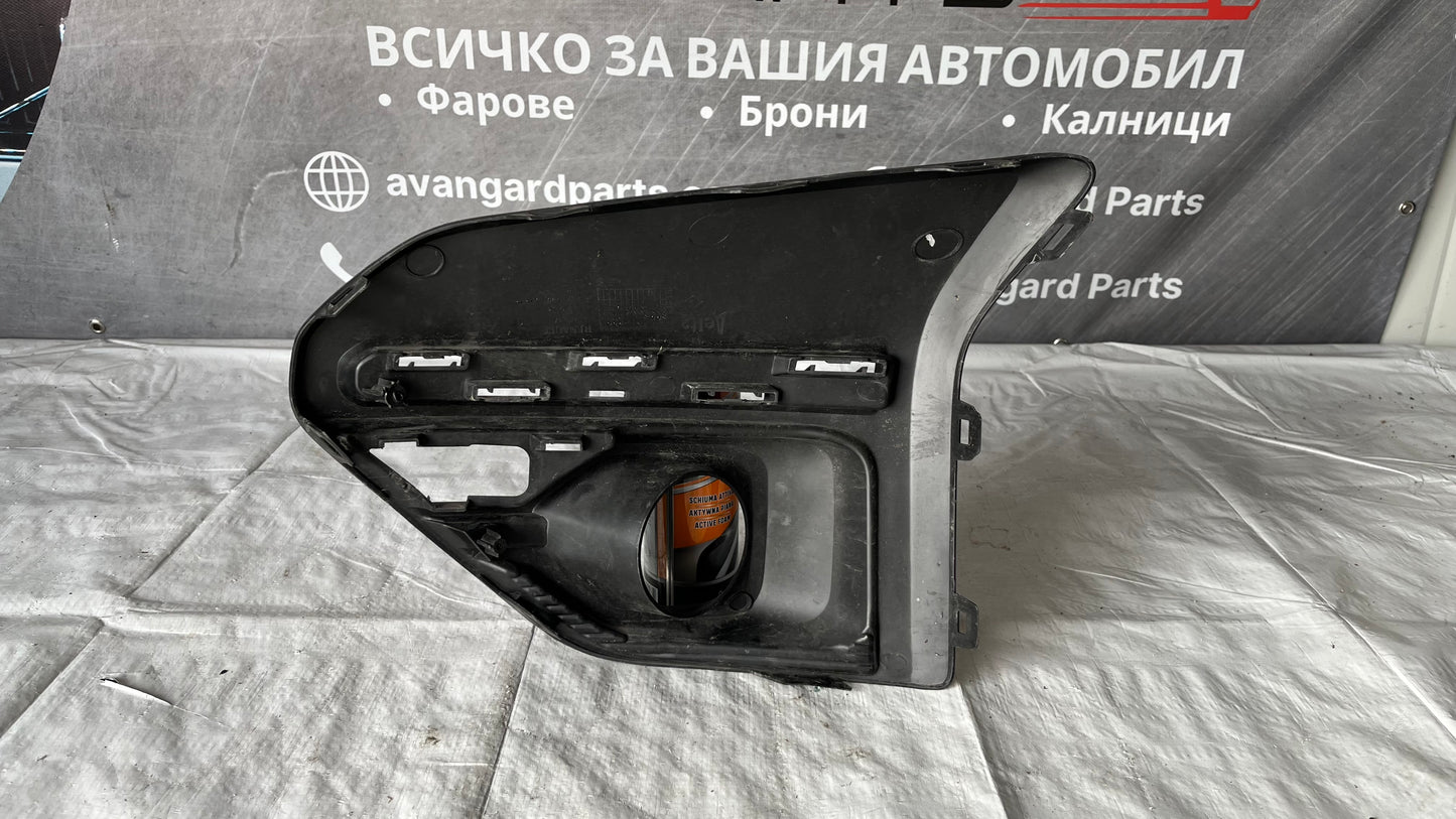 Дясна решетка за халоген Dacia Sandero 2020-