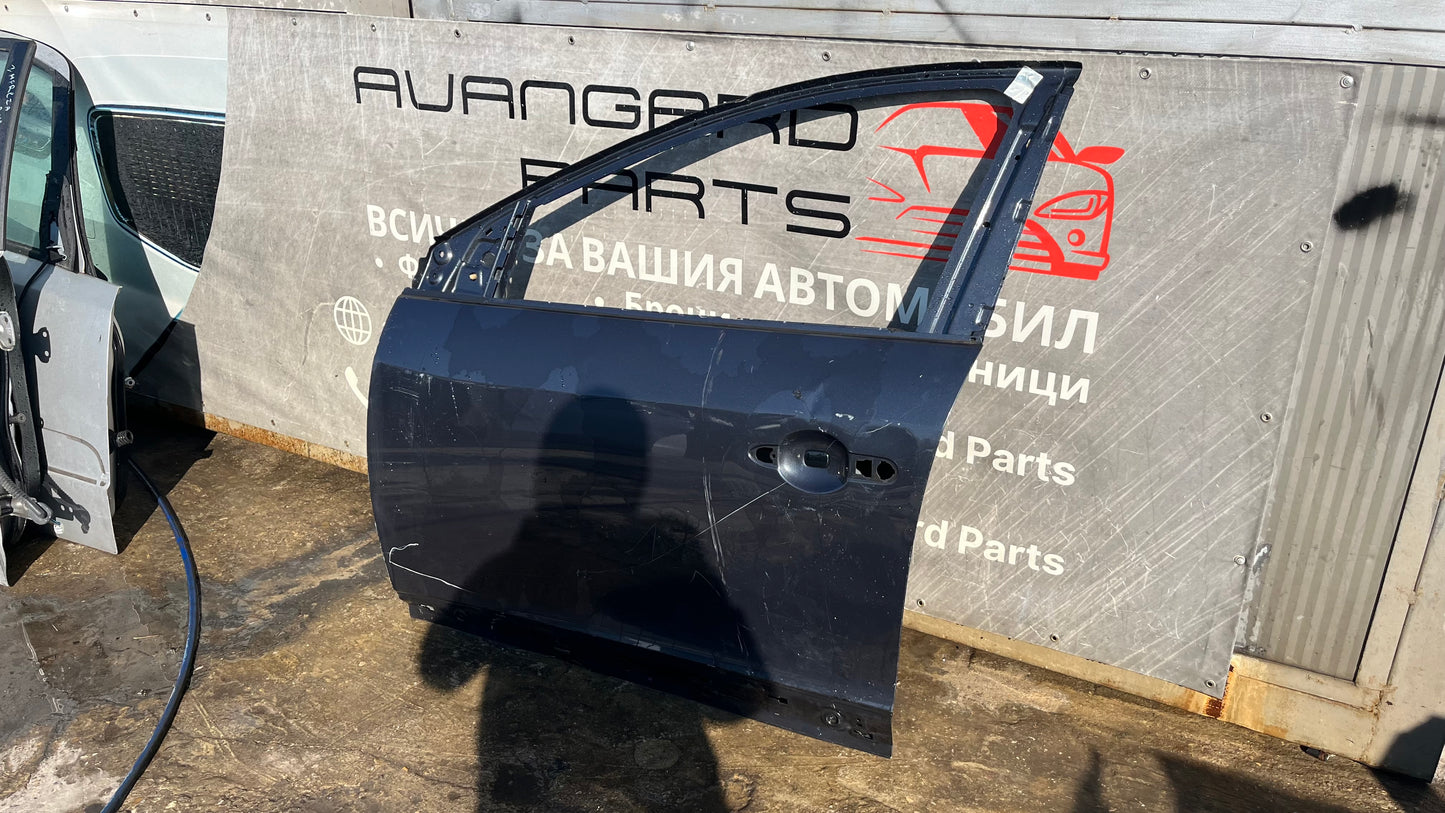 Предна лява врата Renault Megane 3 (2008-2016)