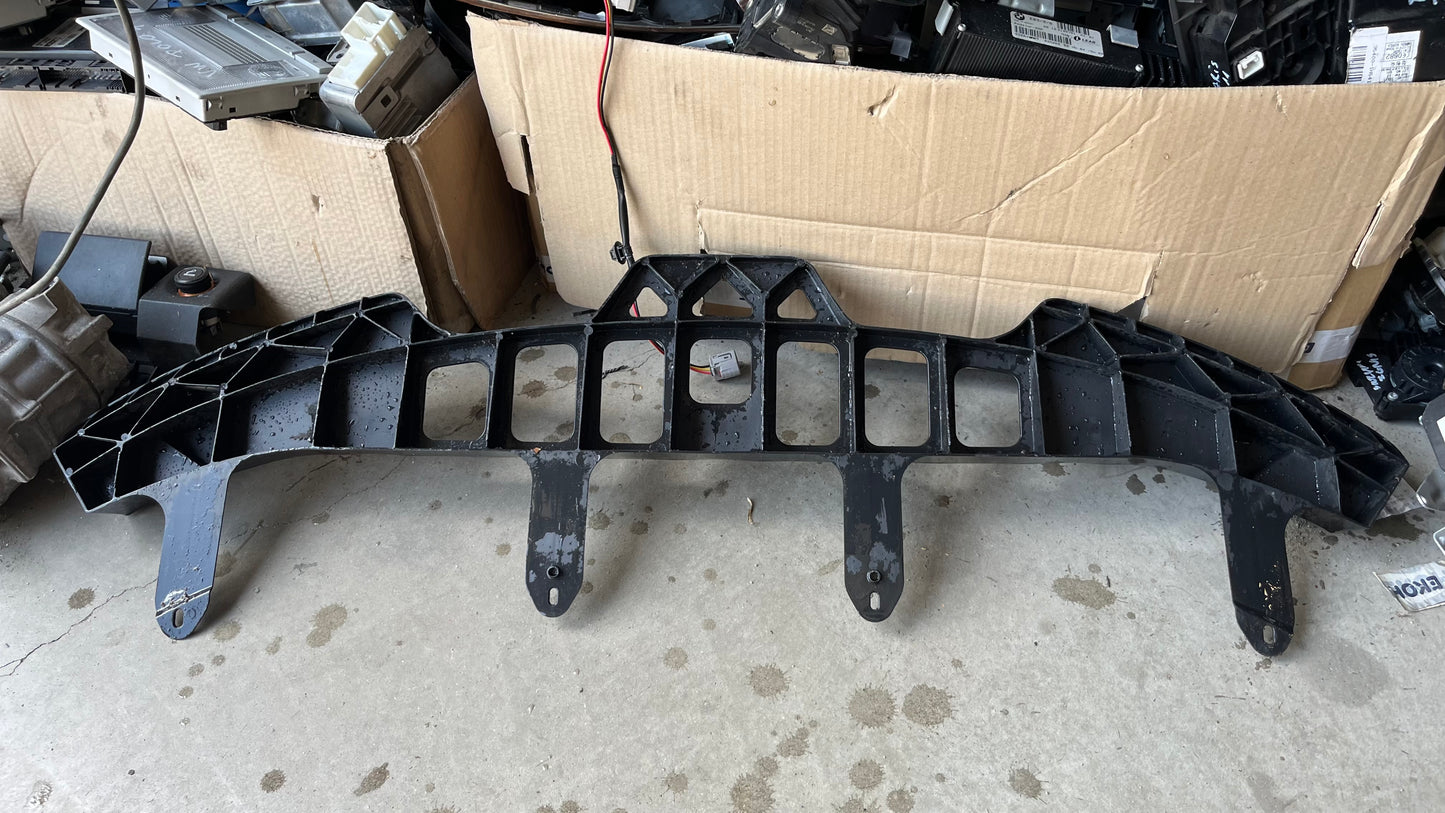 Основа за предна броня Seat Leon/Toledo 2005-2012