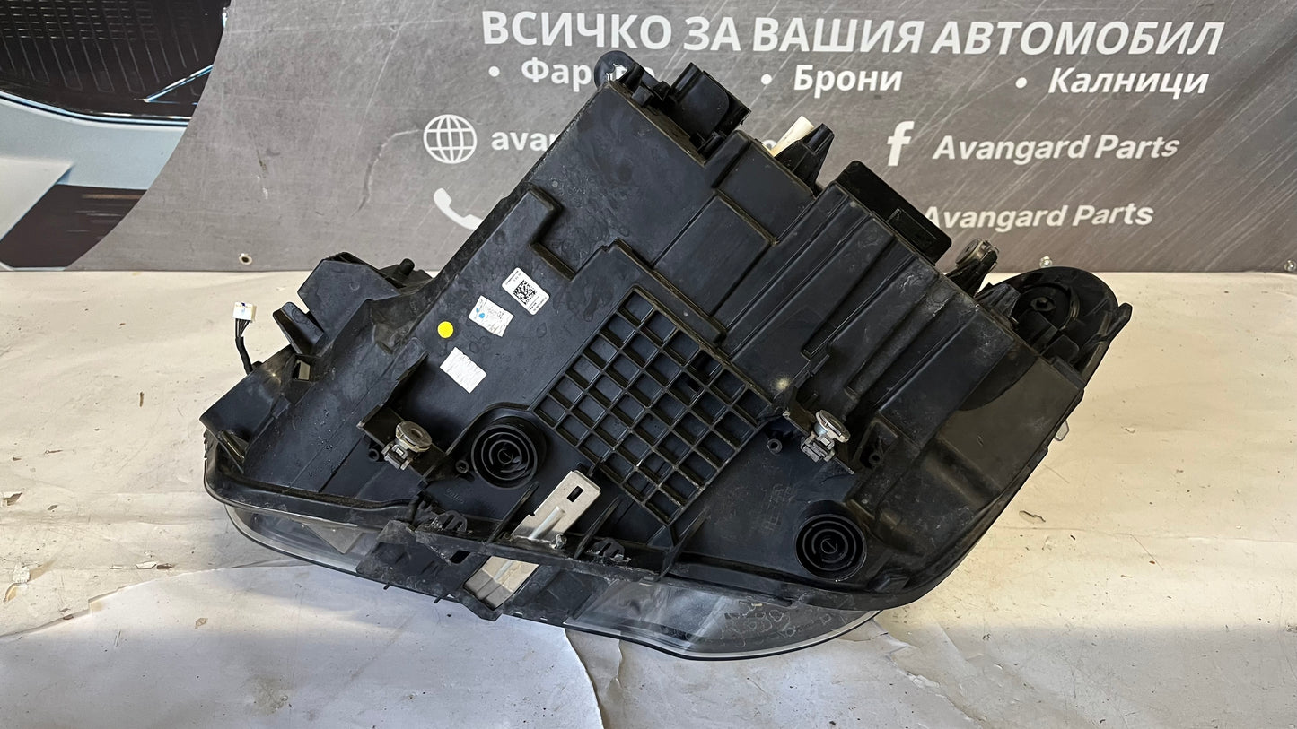 Десен фар BMW X1 F48/F49 2015-2021