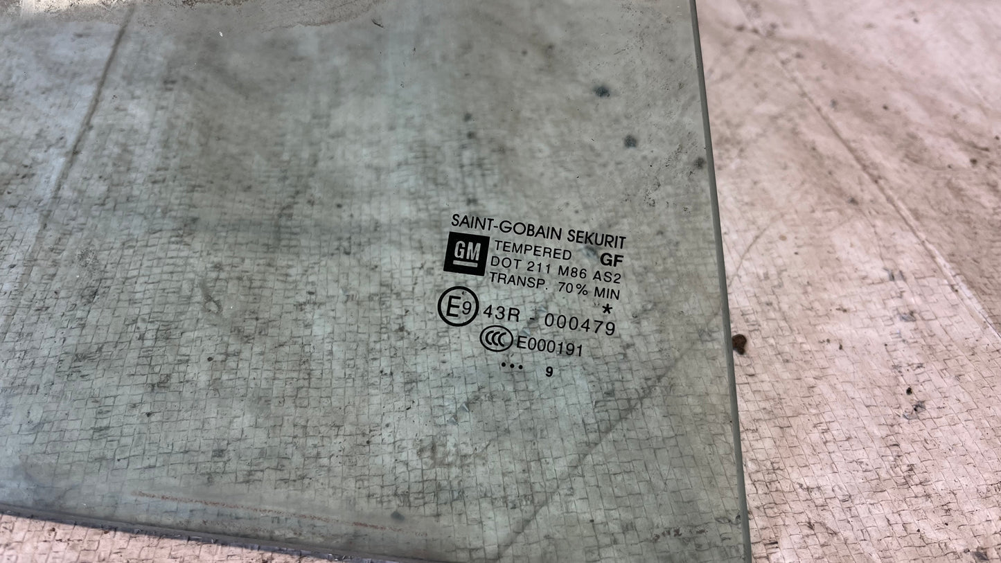 Opel Corsa D стъкло задно дясно