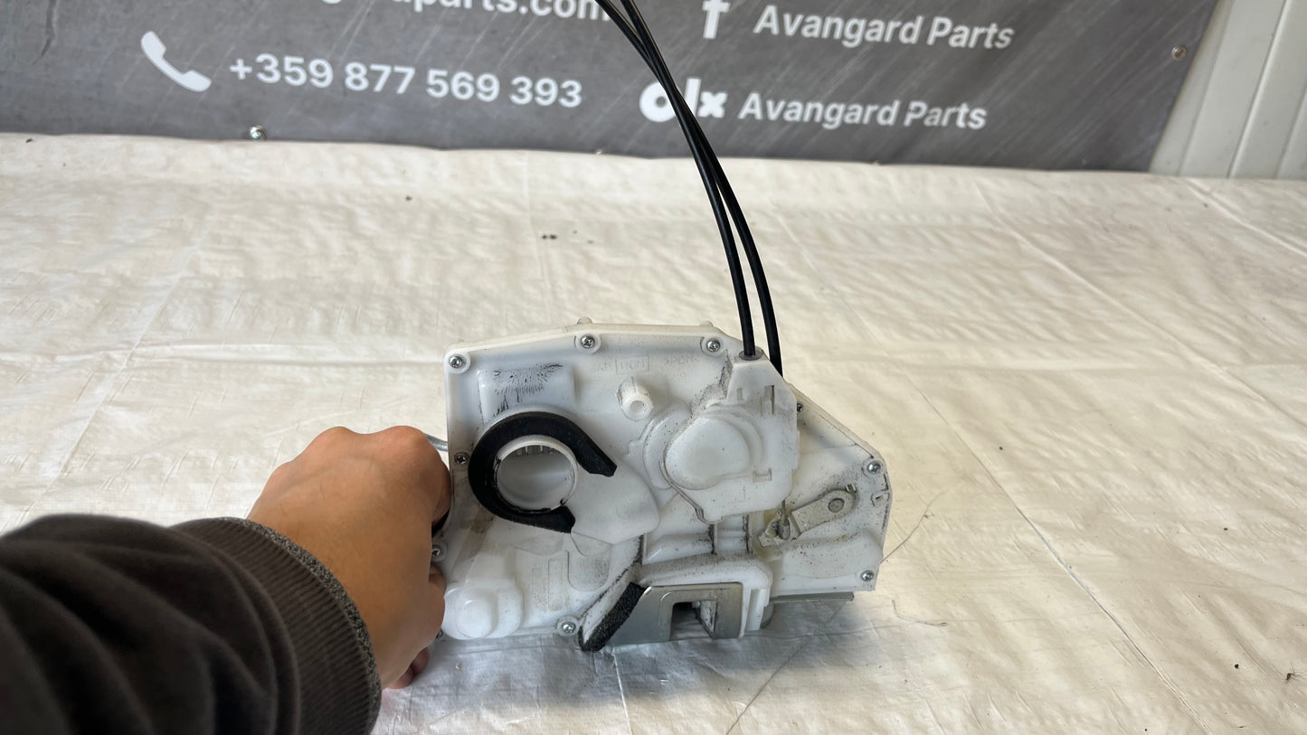 Suzuki SX4 брава и дръжка