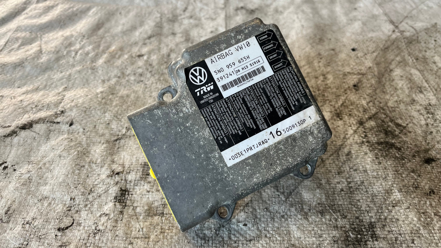 Volkswagen Passat B6 еърбег модул