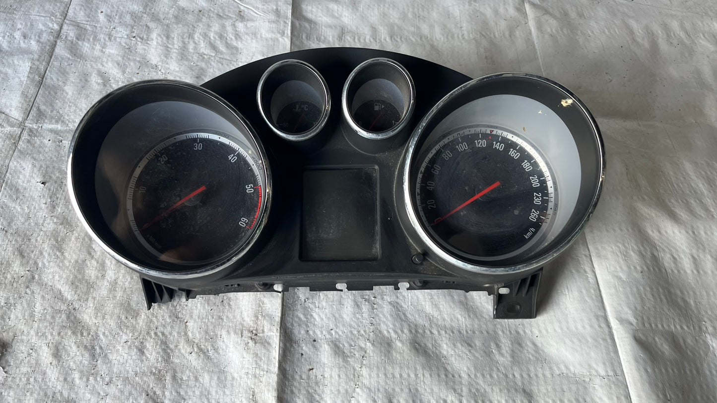 Километраж Opel Astra J 2009-2016