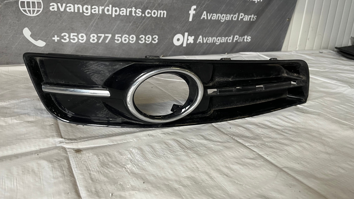 Дясна решетка за халоген Audi A3 8P 2006-2013