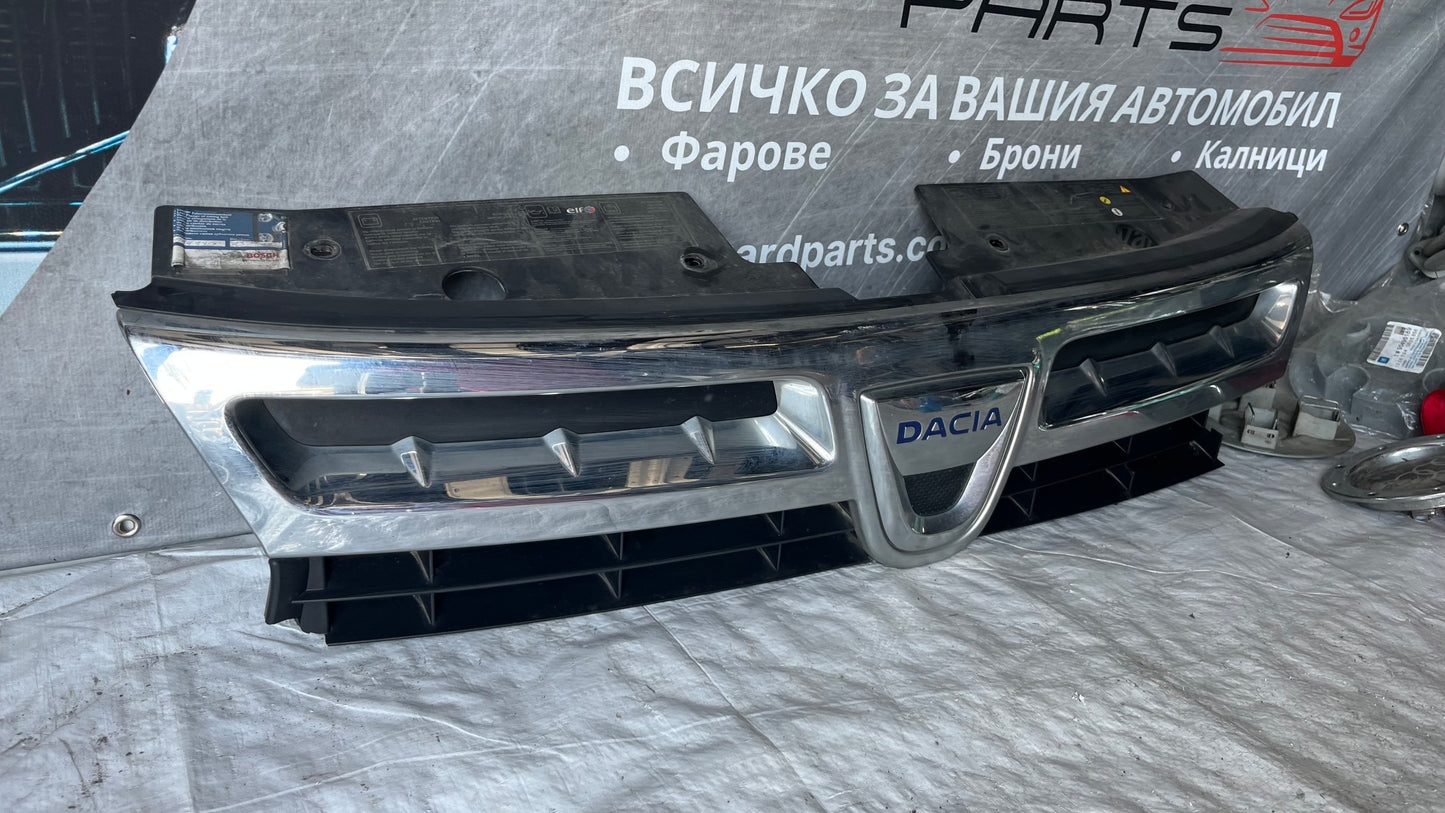 Dacia Duster 2012- предна решетка