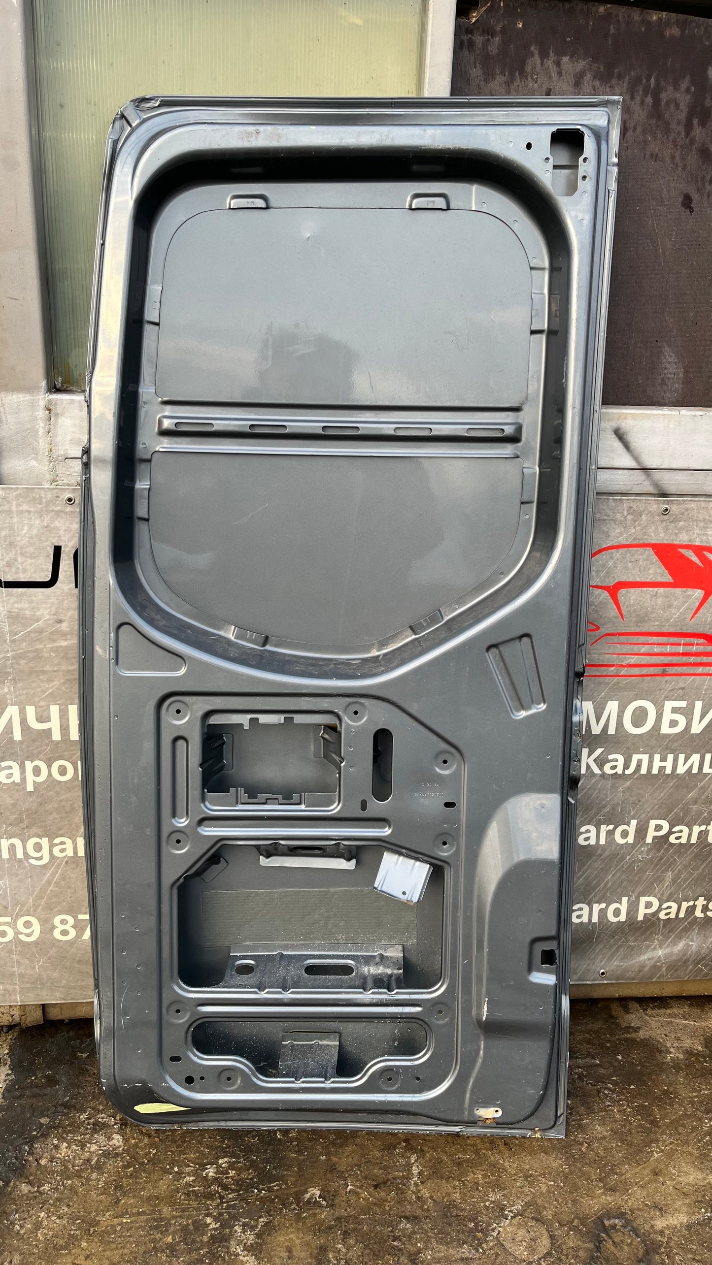 Багажна дясна врата Mercedes Sprinter 2017-2024