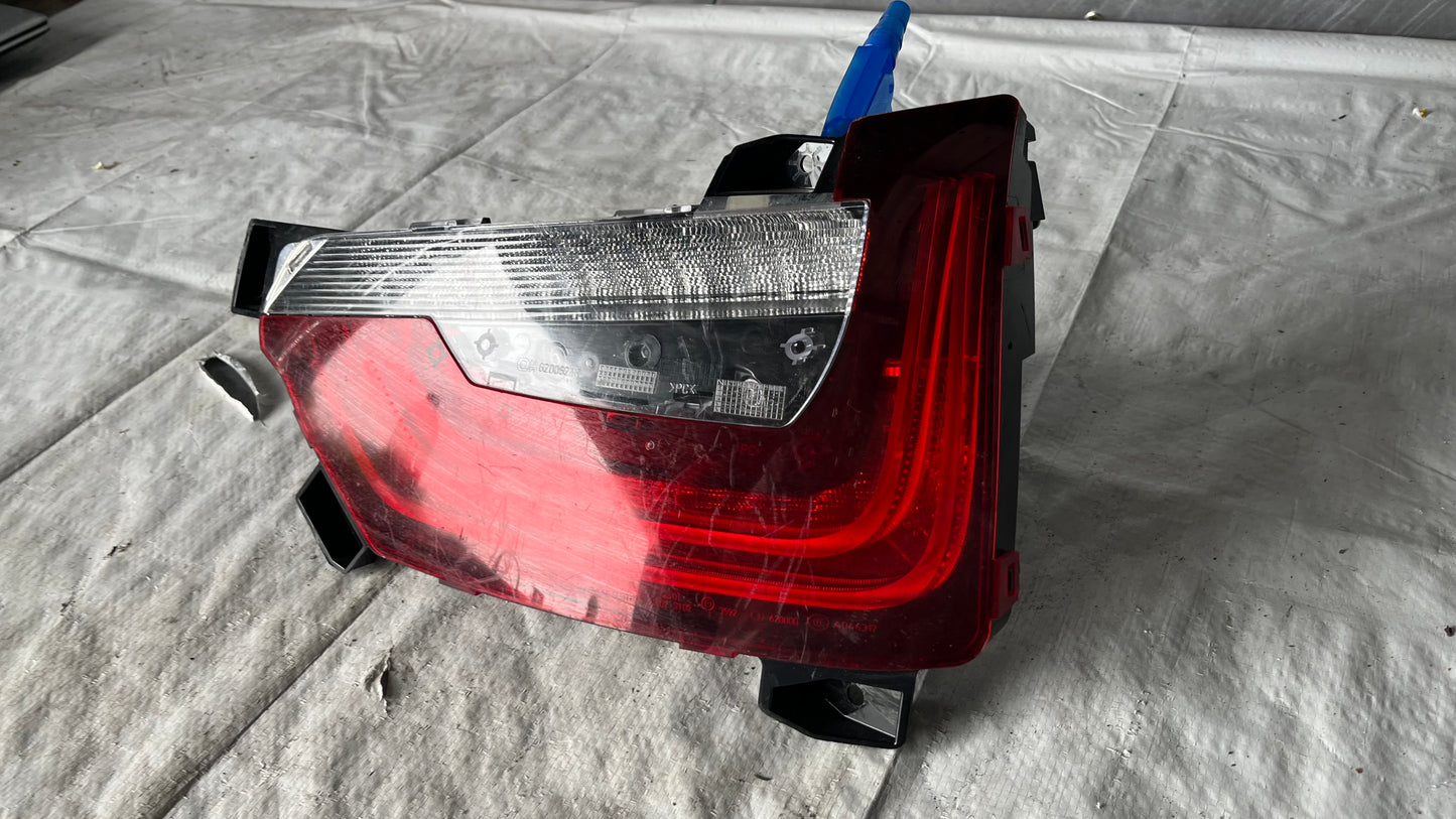 Десен стоп BMW i3 (2013-2022)