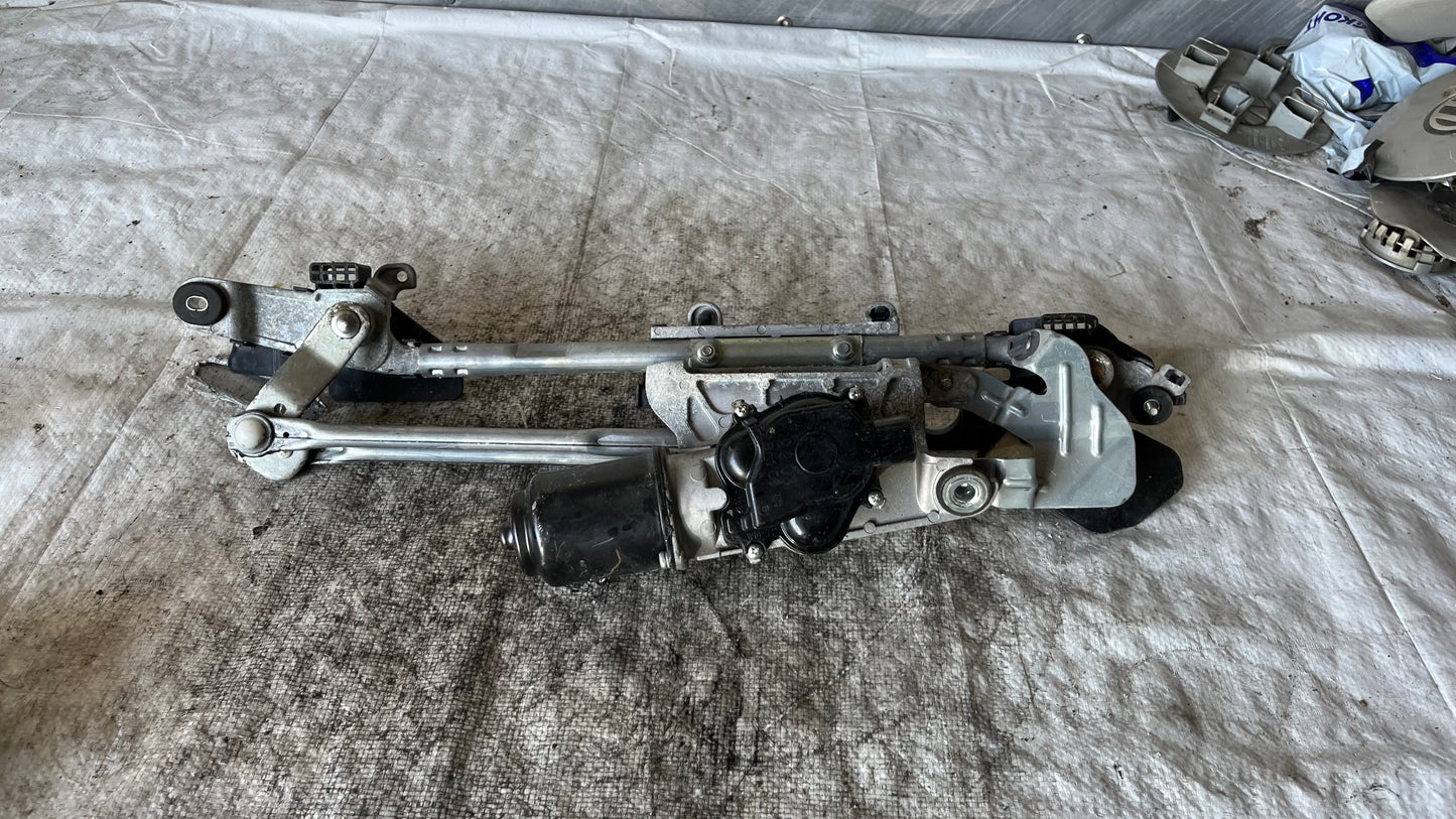 Mazda 3 механизъм чистачки