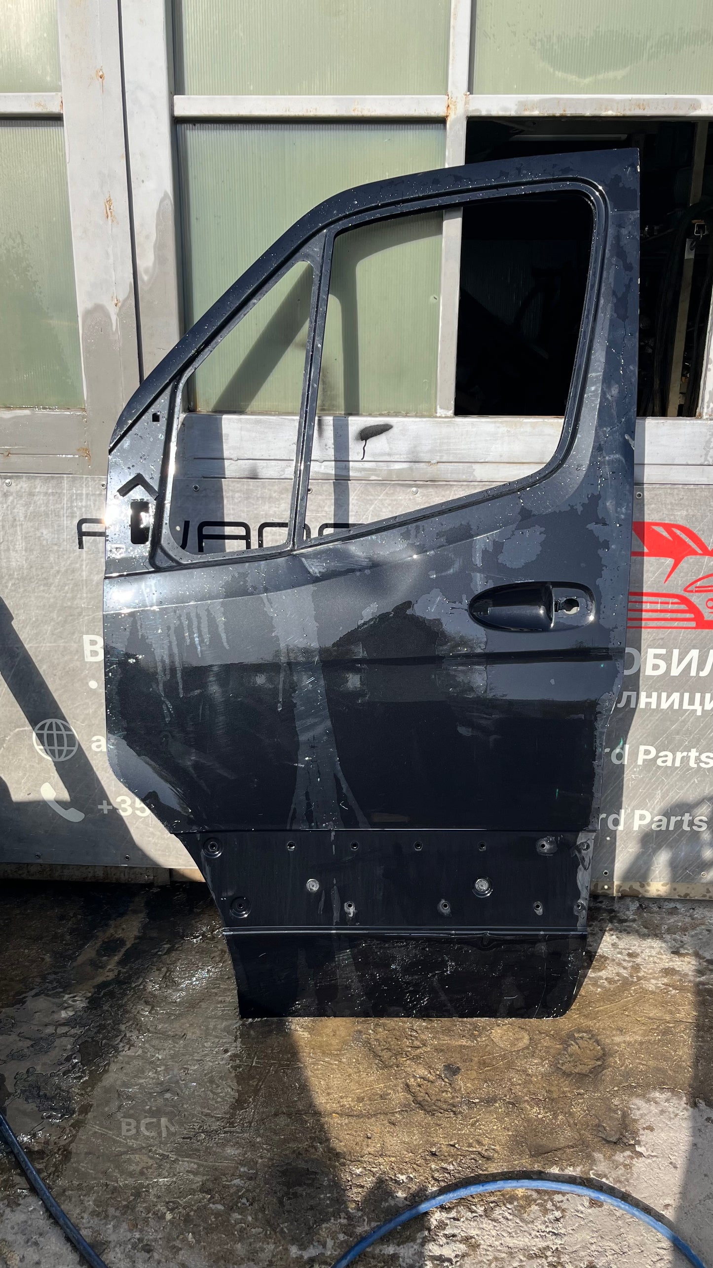 Предна лява врата Mercedes Sprinter3 W907/W910 2018-