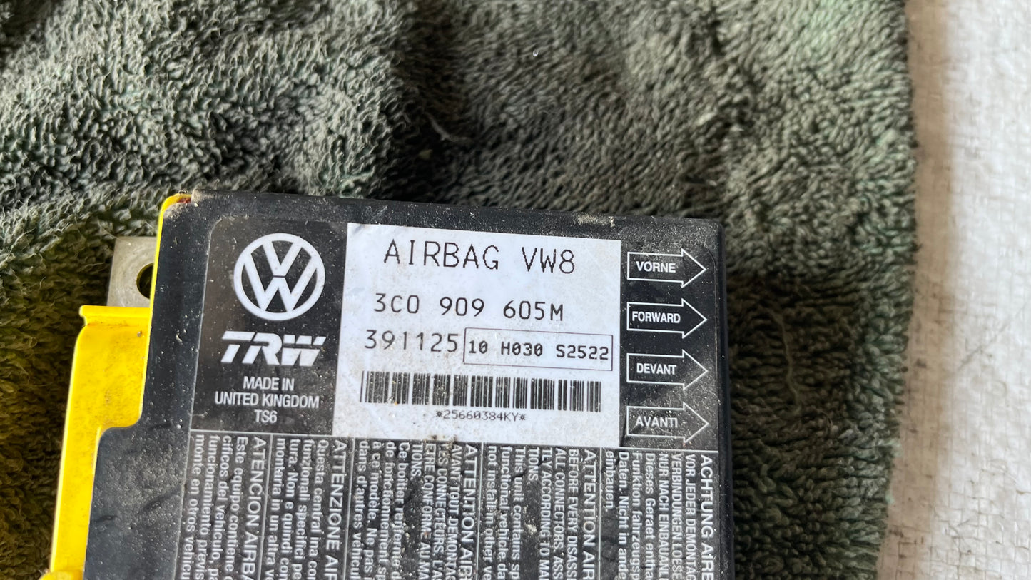 Модул AirBag Volkswagen Passat B6