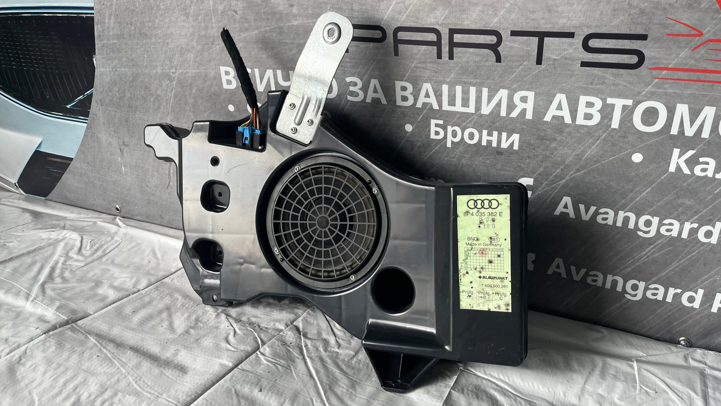 Субуфер Audi A3 8P 2003-2013
