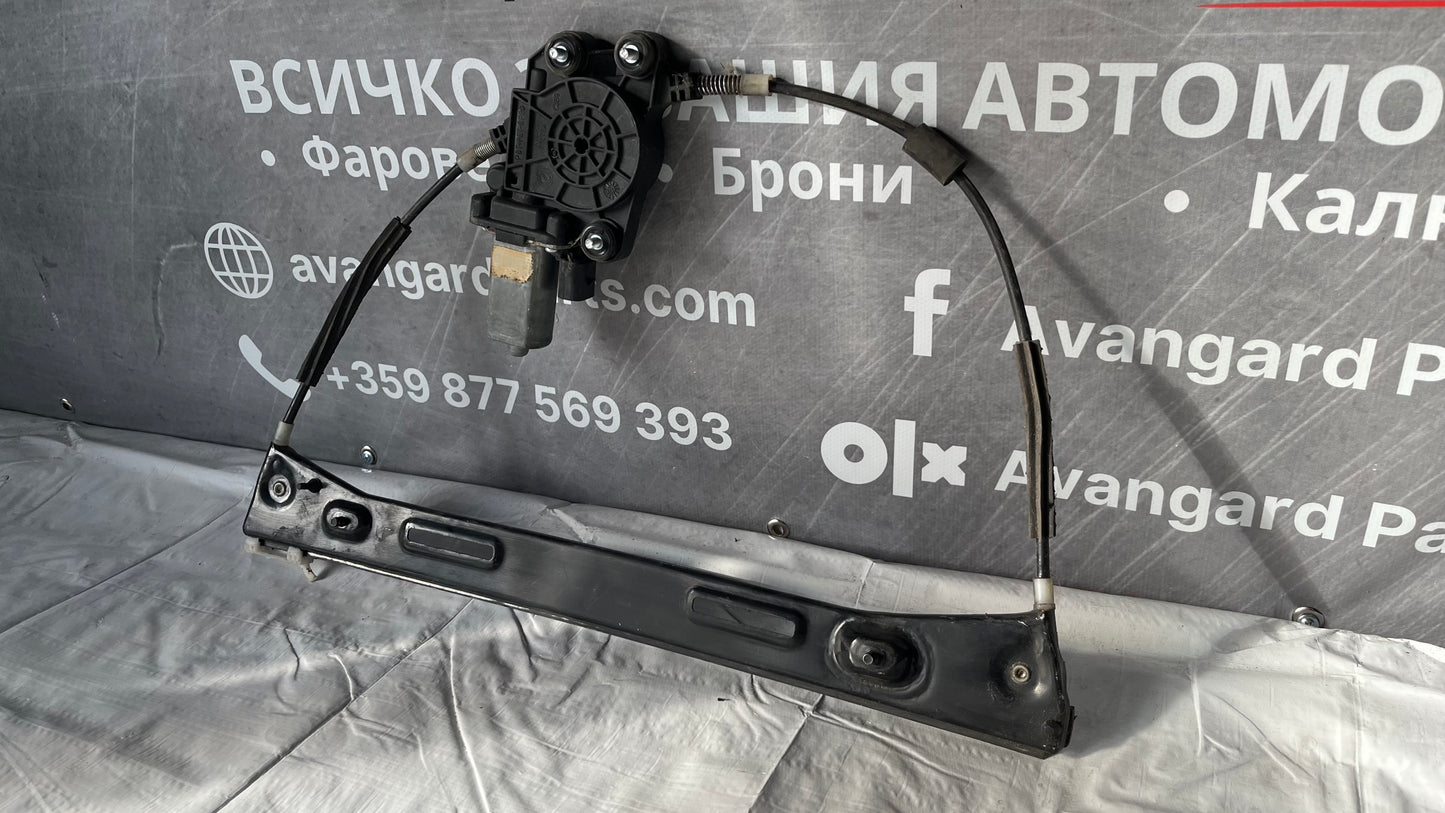 Стъклоповдигач с моторче за предна лява врата Fiat Panda 2 (2003-2011)