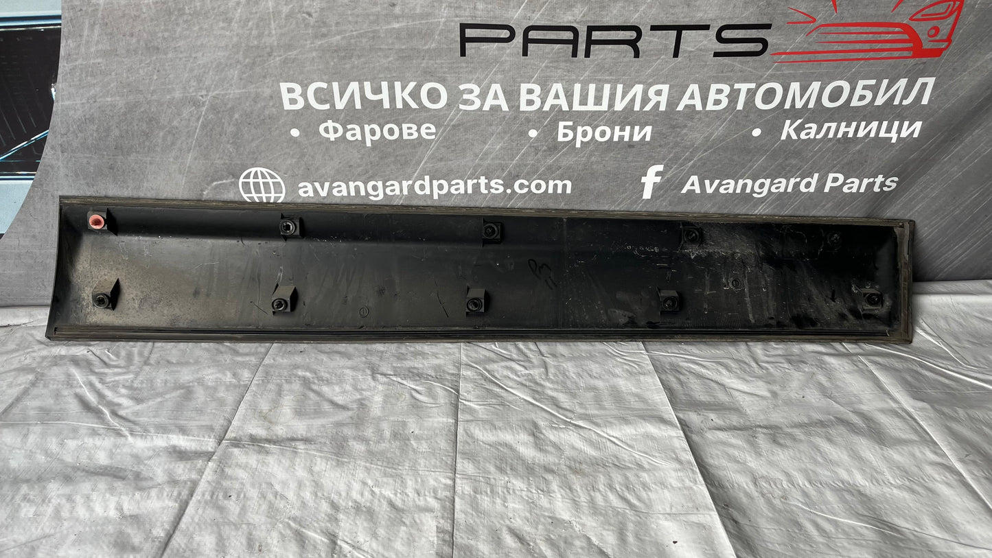 Декоративна лайстна на предна лява врата Nissan Qashqai 2008-