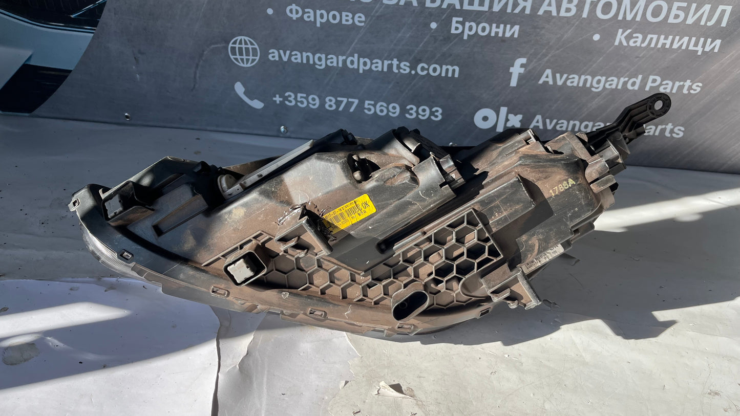 Десен фар Hyundai i30 (2008-2012)