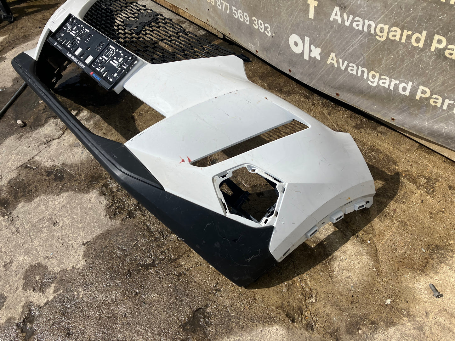 Предна броня за Peugeot 2008