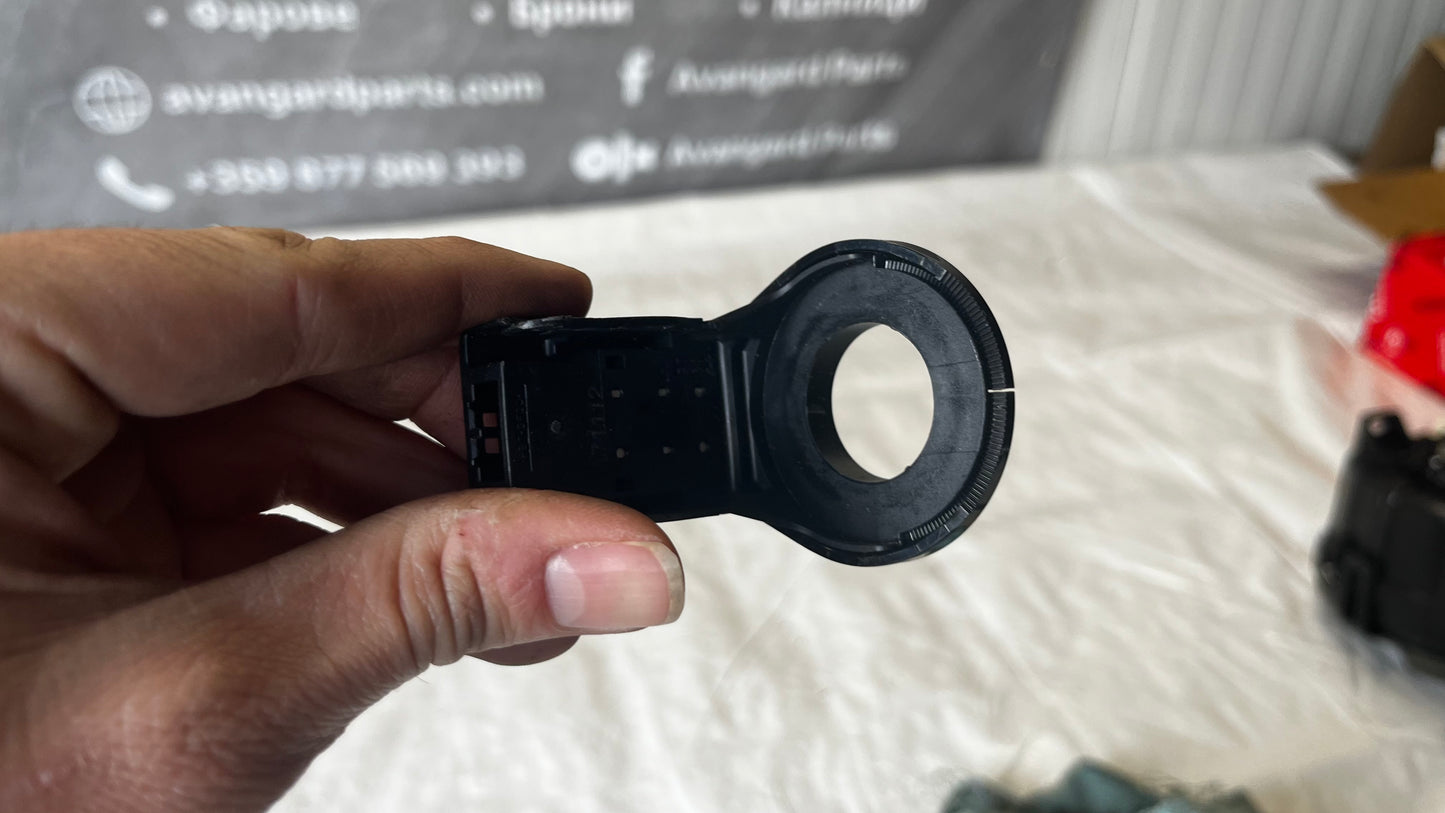 Toyota Yaris 2011 четец имобилайзер