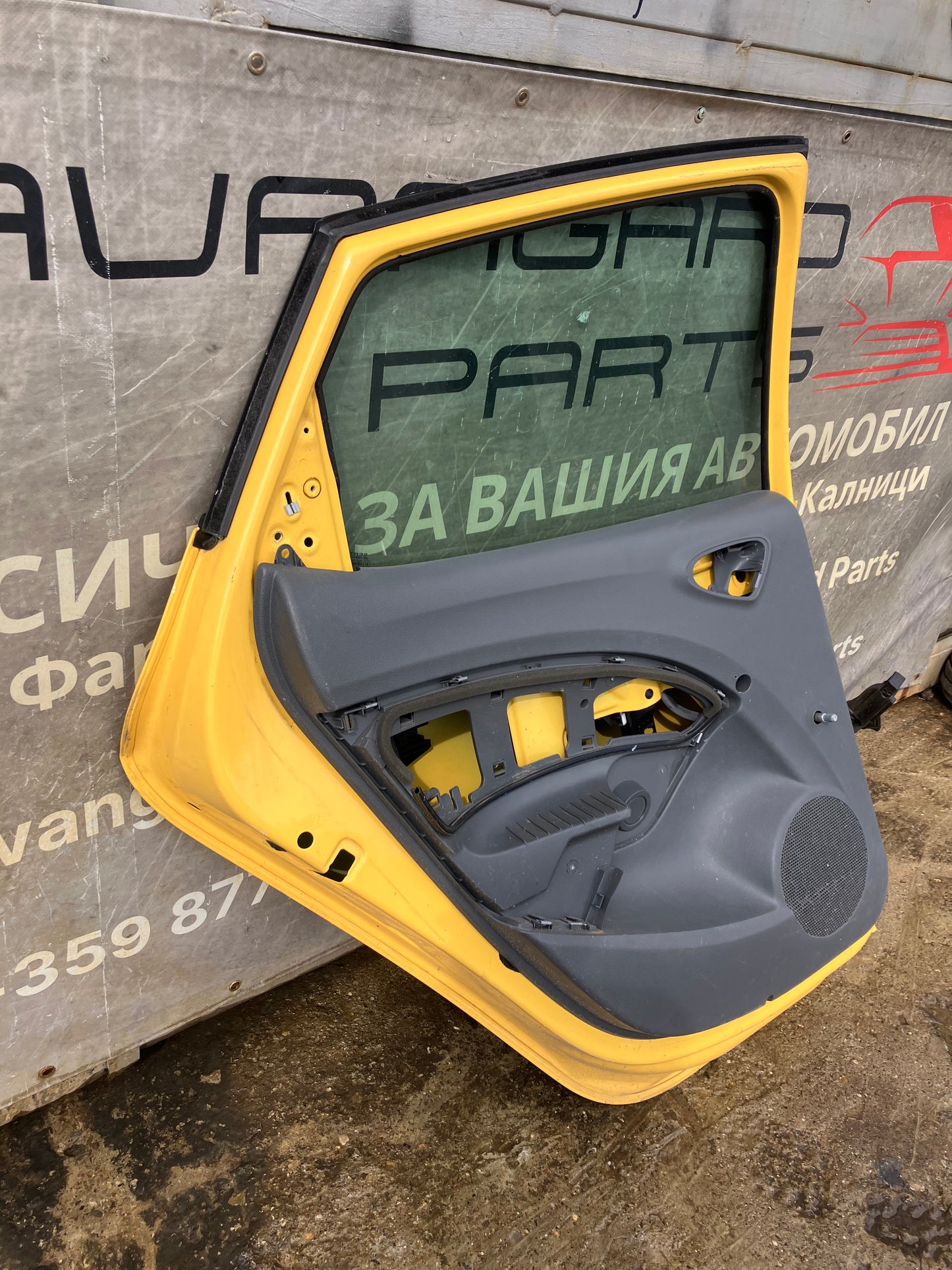 Оригинална задна лява врата за Seat Ibiza 4