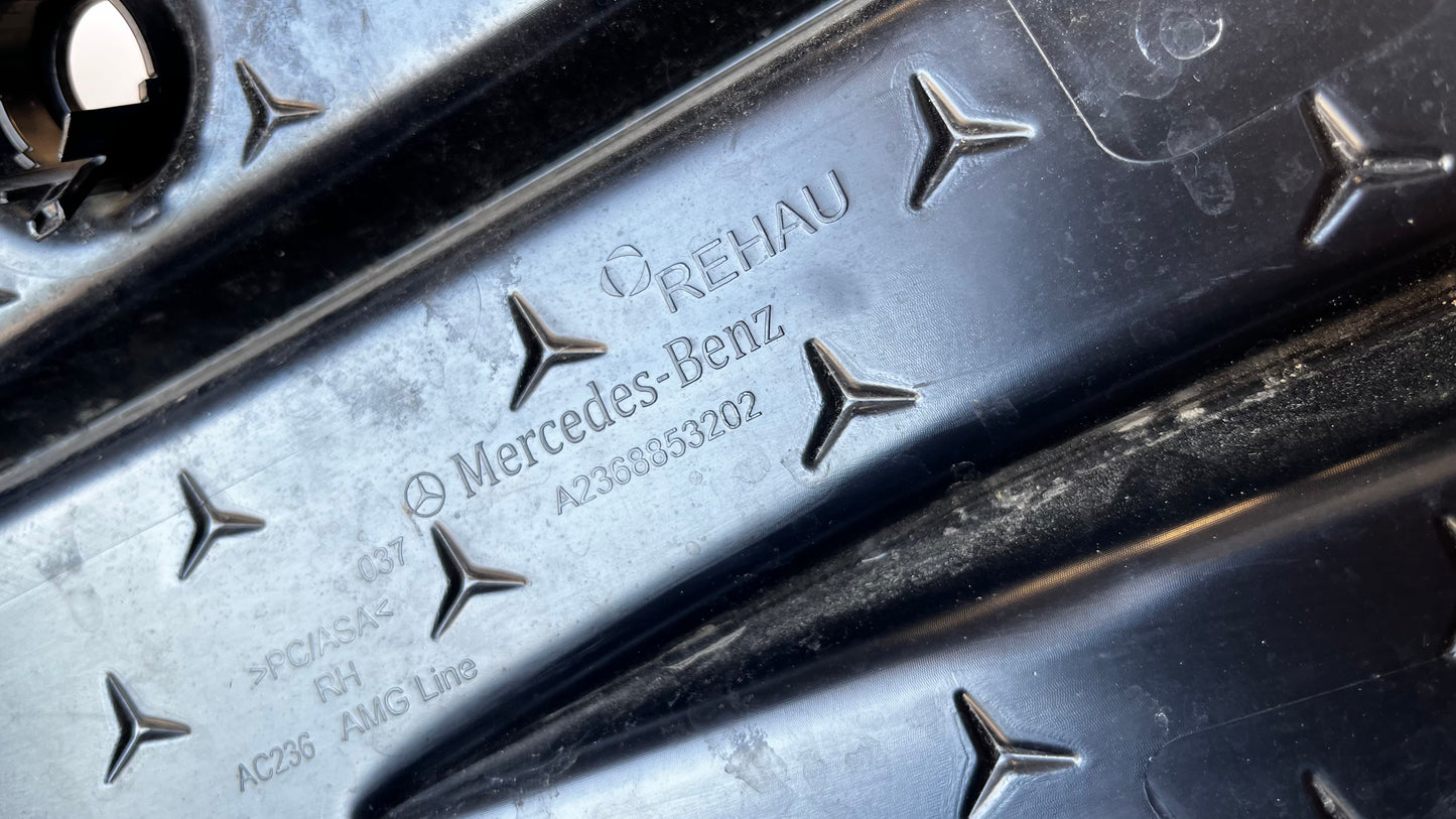 Mercedes CLE C236 решетка десен халоген