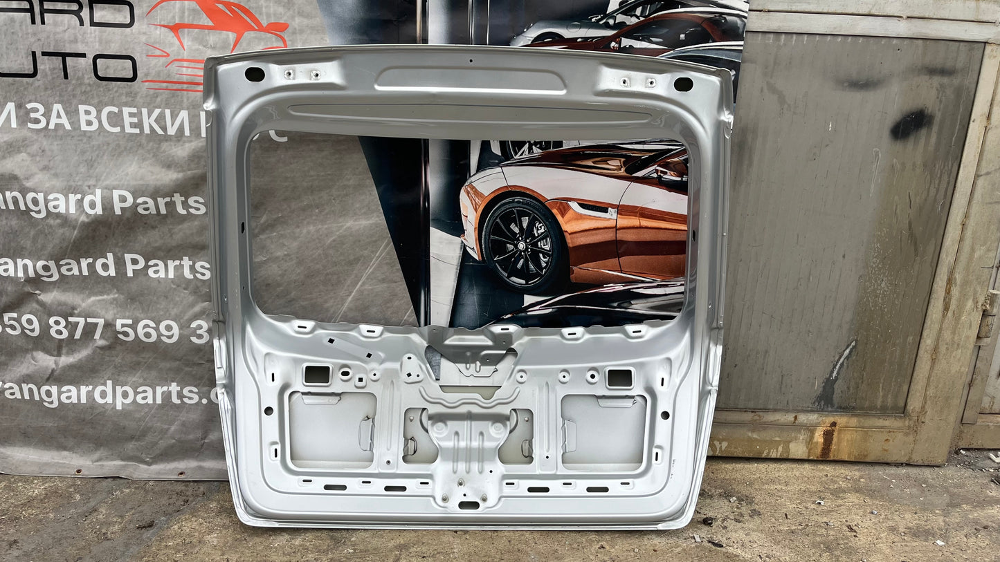 Skoda Fabia 3 багажна врата