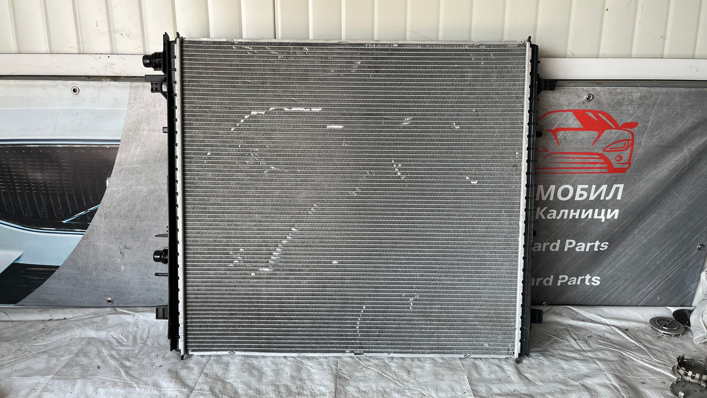 Радиатор BMW 5 G60