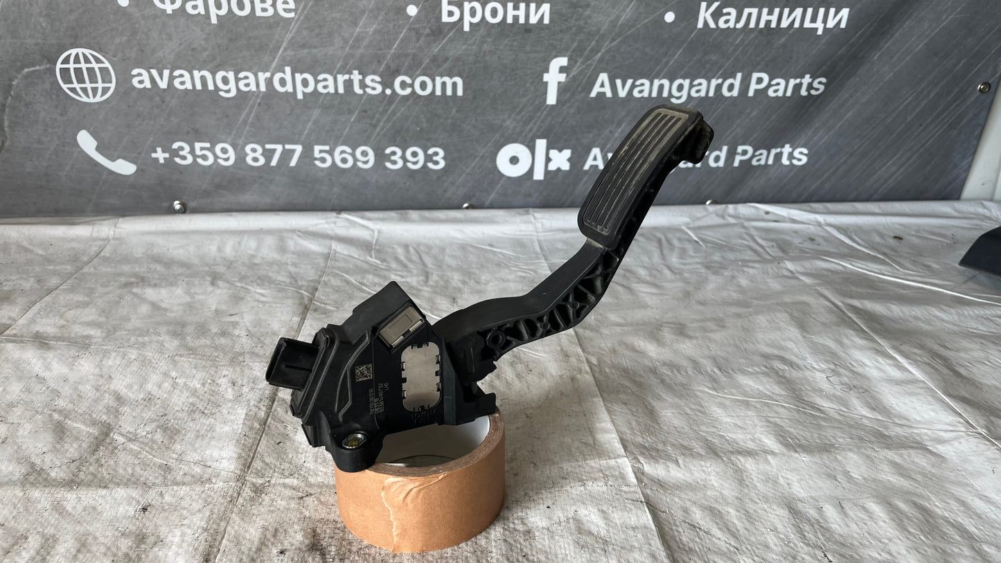 Педал газ Toyota Yaris 2