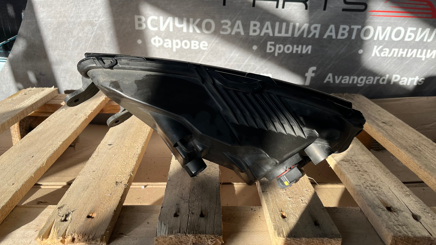 Десен халоген Skoda Octavia 3