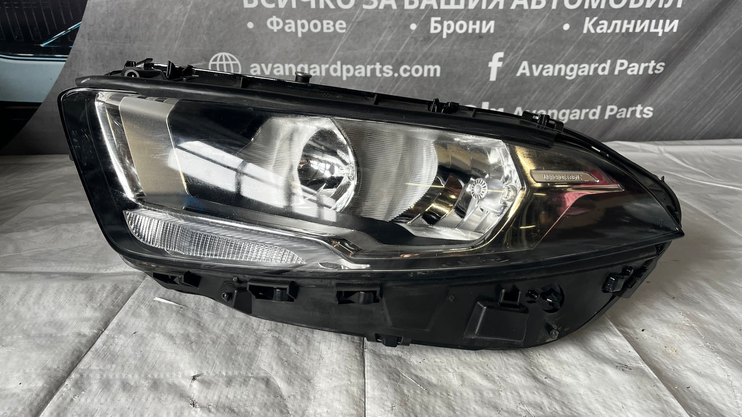 Десен фар Mercedes A W177 2018-