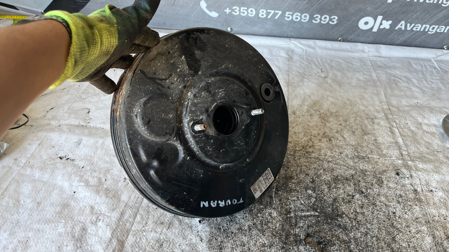 Volkswagen Touran 1.9TDi серво