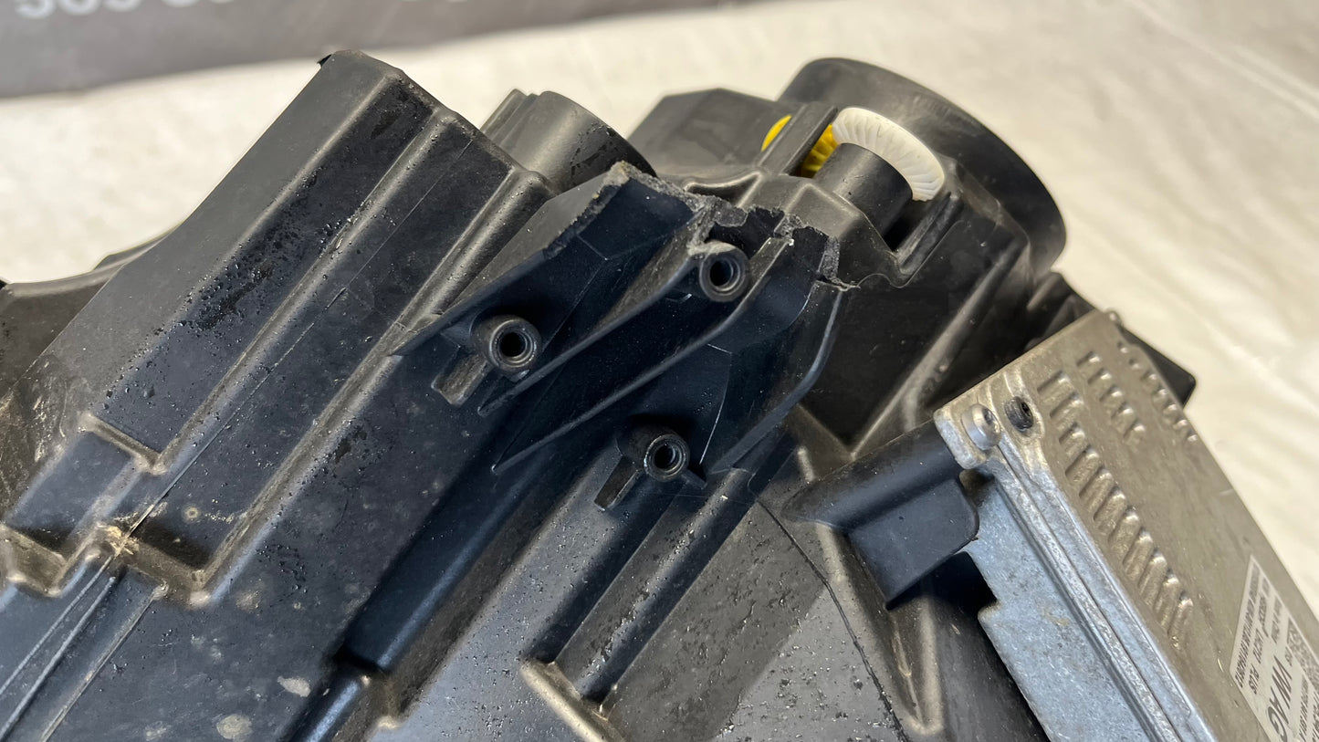 Skoda Karoq десен фар