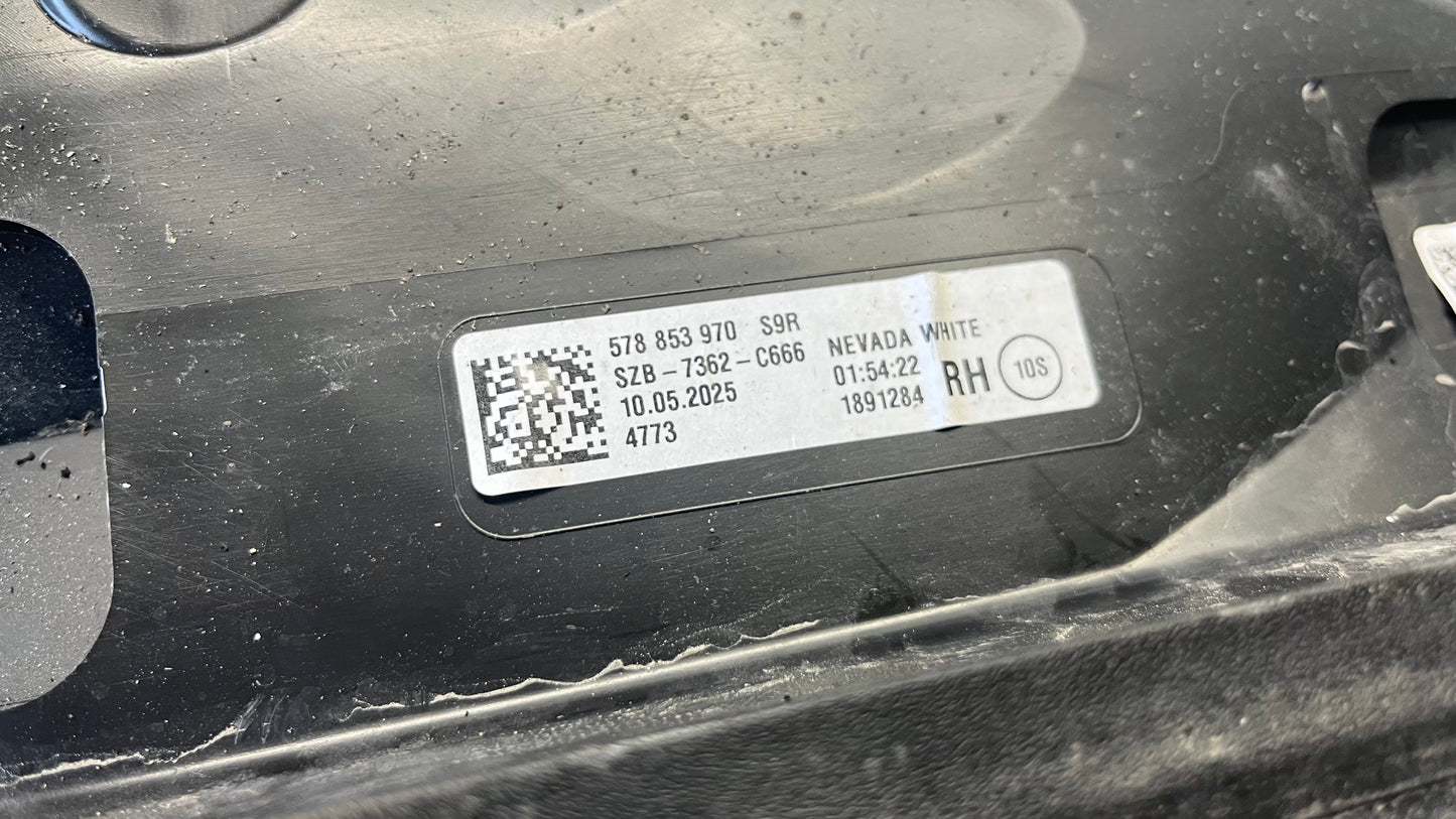 Audi Q5 2 декоративна лайстна на задна дясна врата