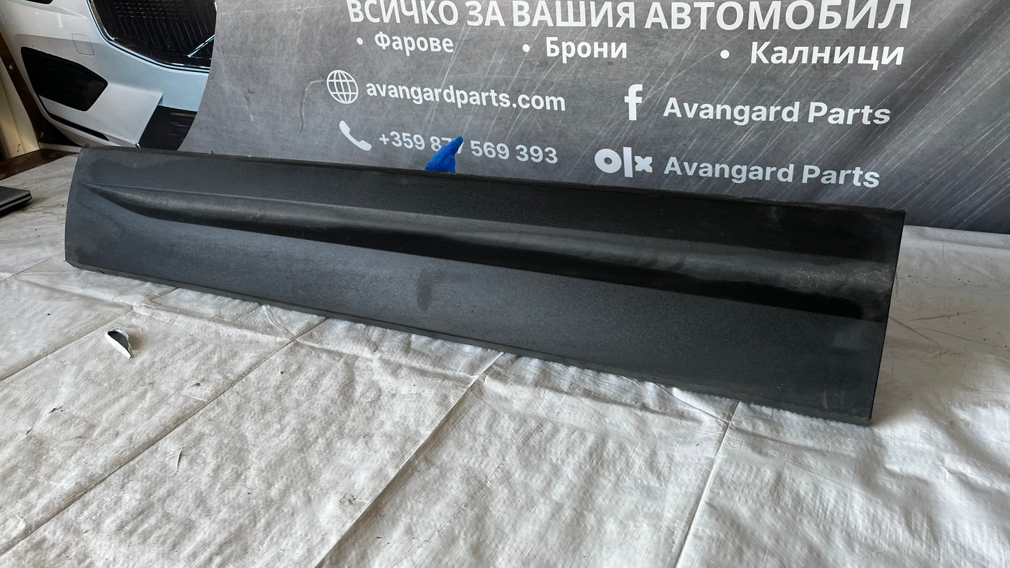 Декоративна лайстна на предна лява врата Seat Ateca 2016-